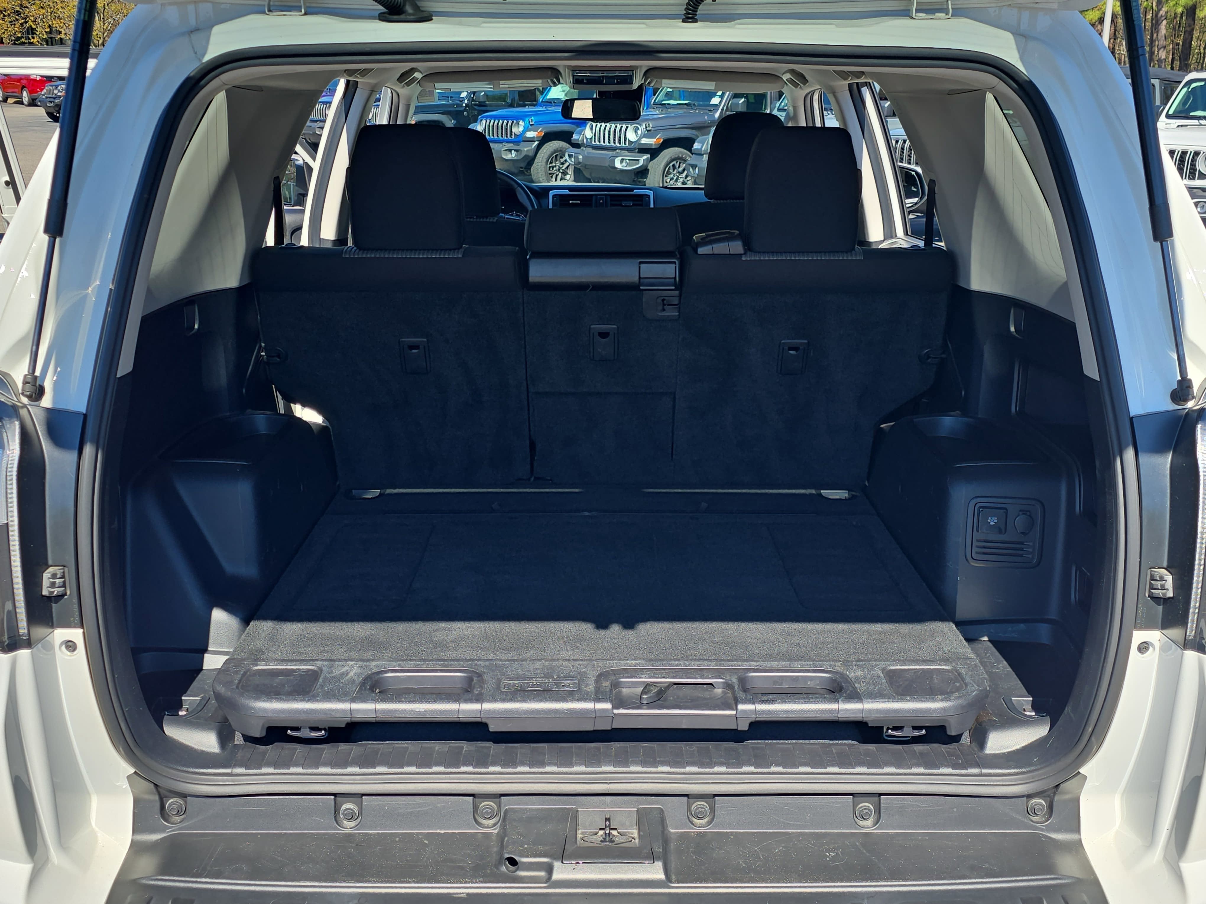 2023 Toyota 4Runner SR5