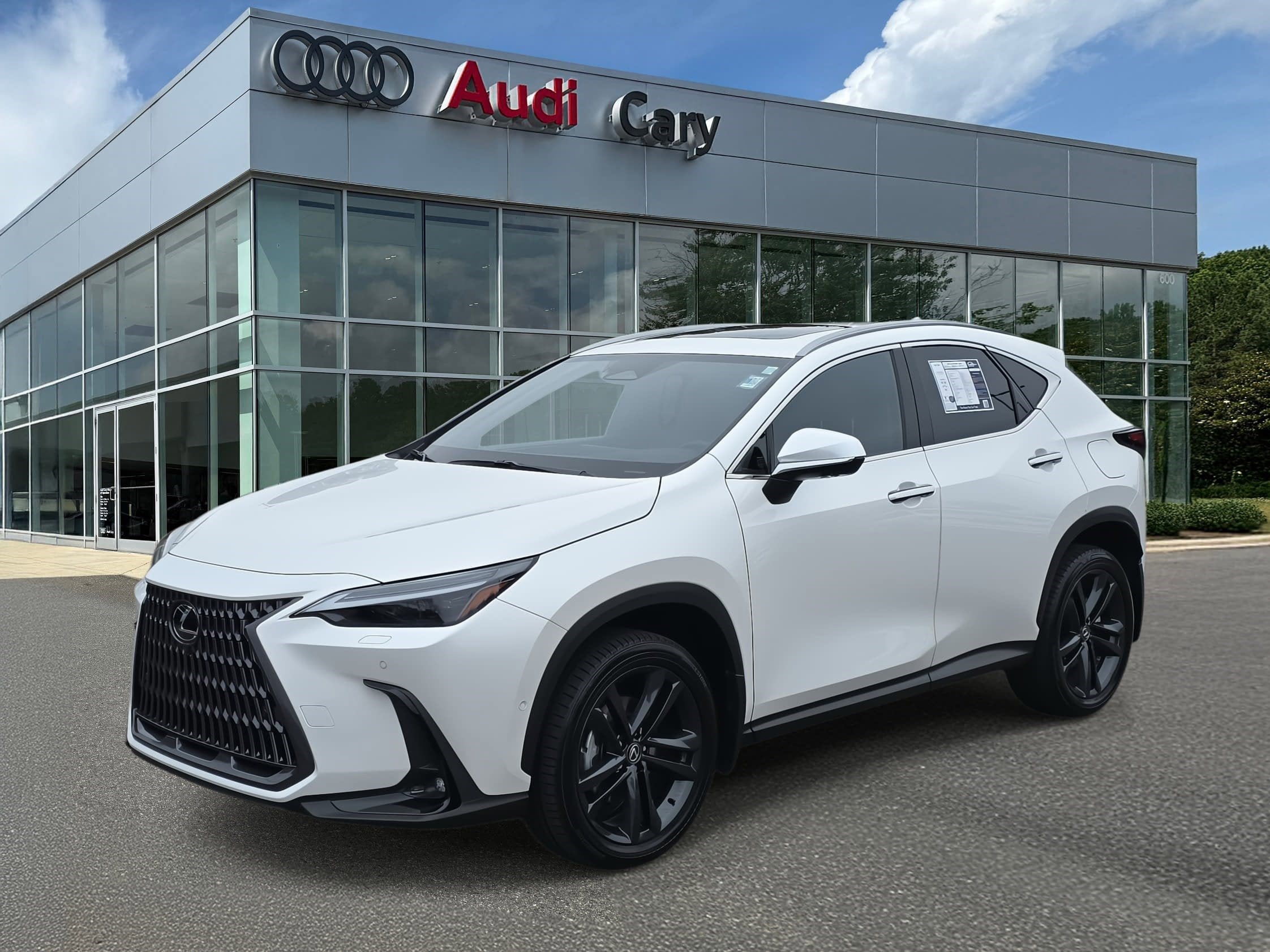 2024 Lexus NX NX 450h+ Luxury