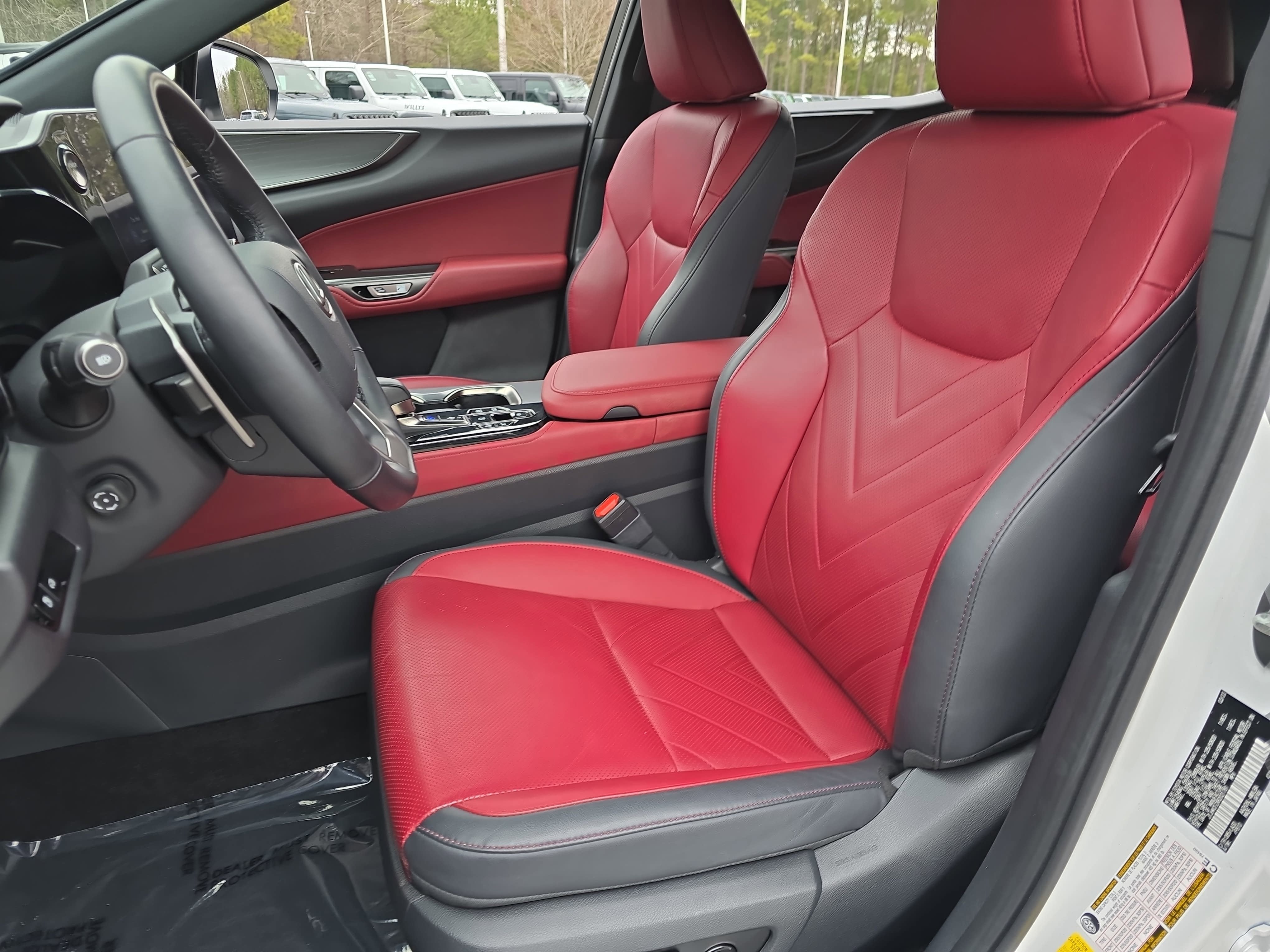 2024 Lexus NX NX 450h+ Luxury