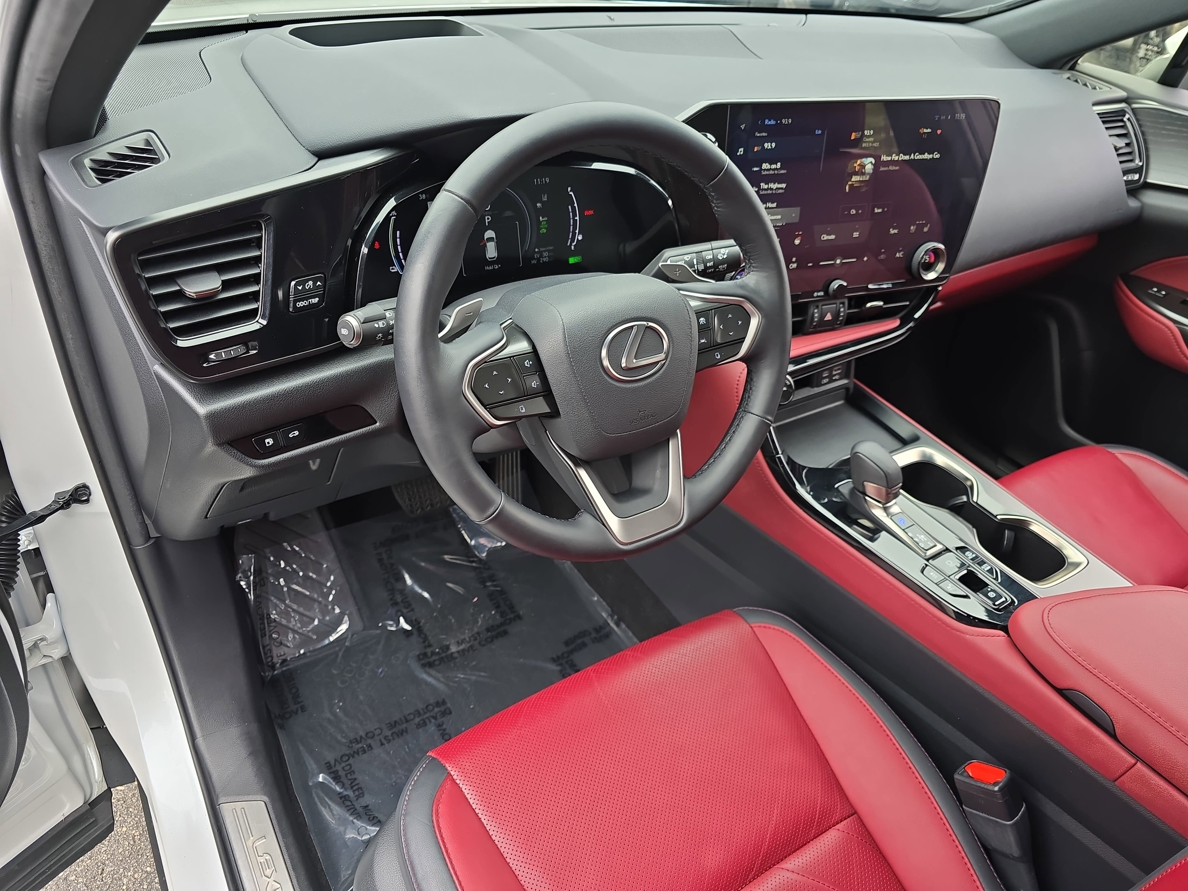 2024 Lexus NX NX 450h+ Luxury