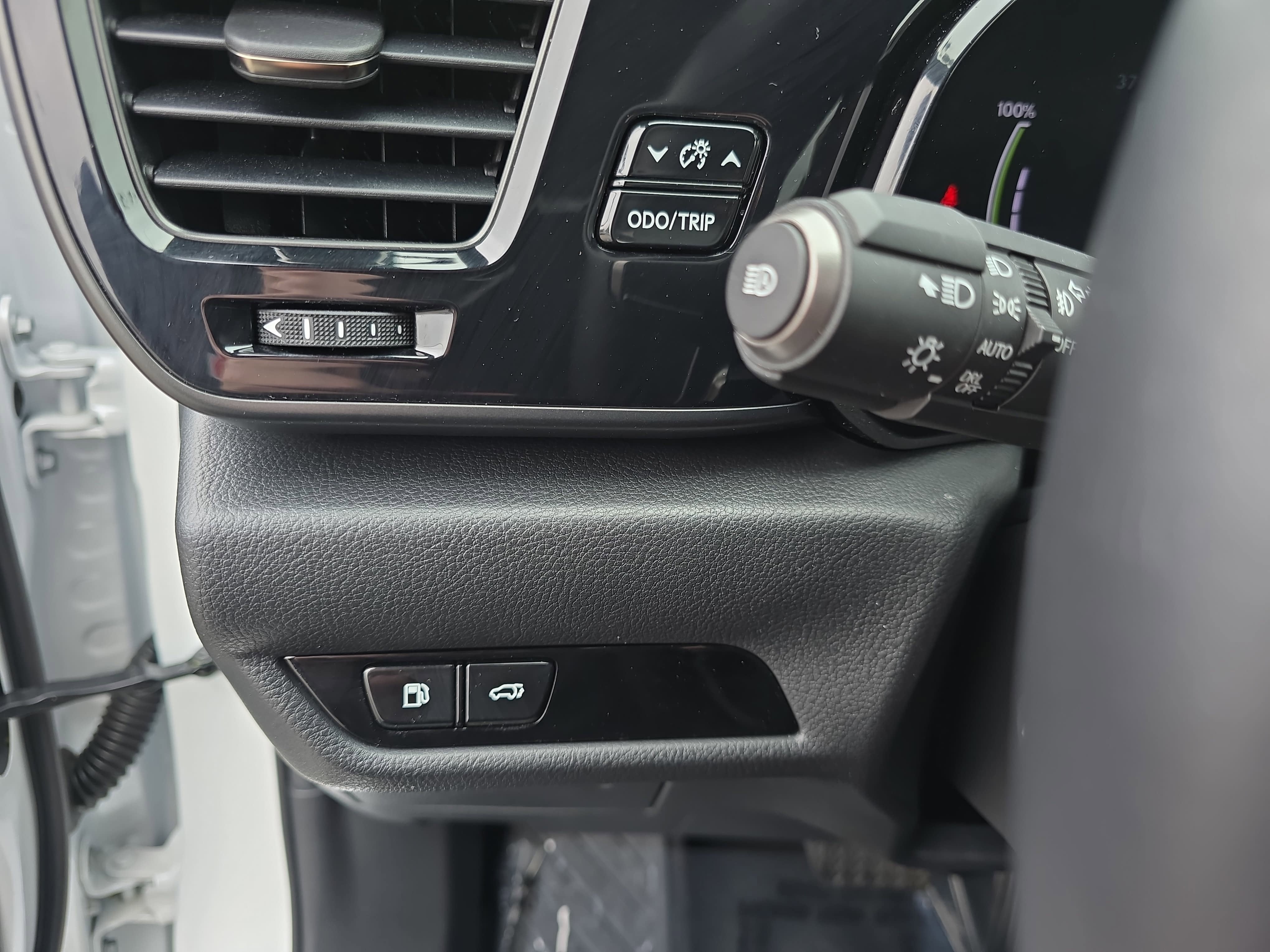 2024 Lexus NX NX 450h+ Luxury