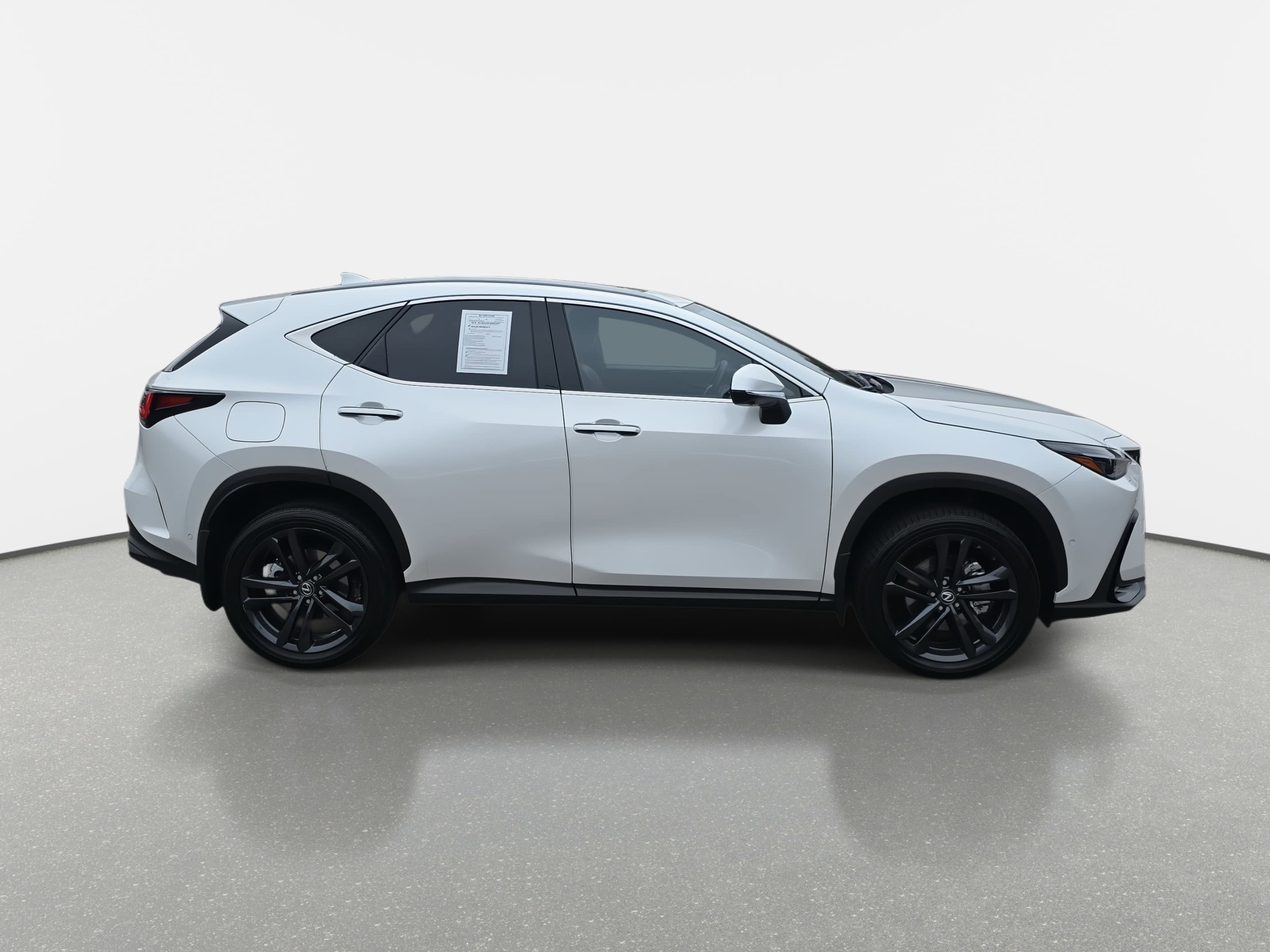 2024 Lexus NX NX 450h+ Luxury