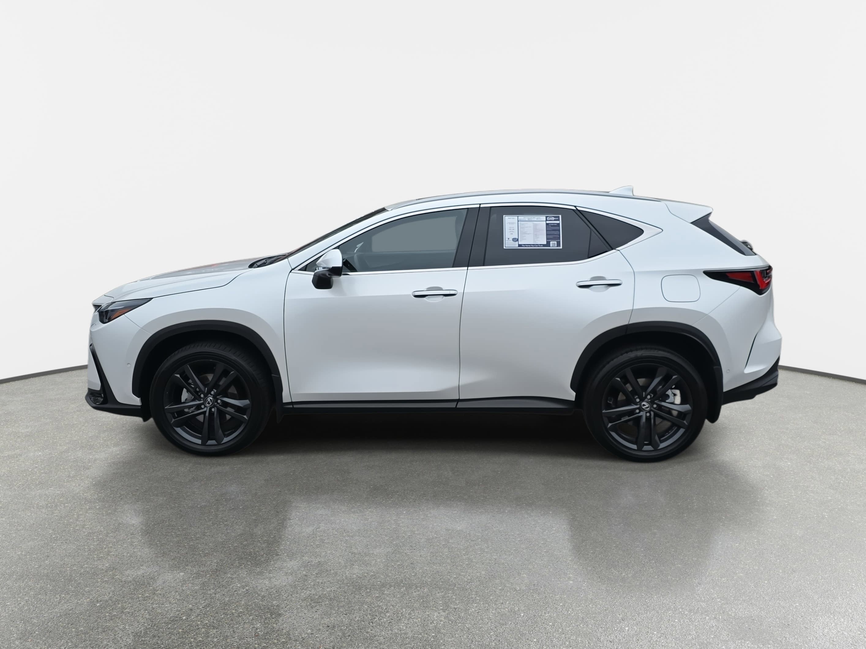 2024 Lexus NX NX 450h+ Luxury