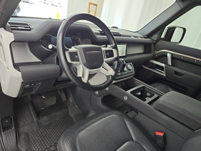 2023 Land Rover Defender X-Dynamic SE