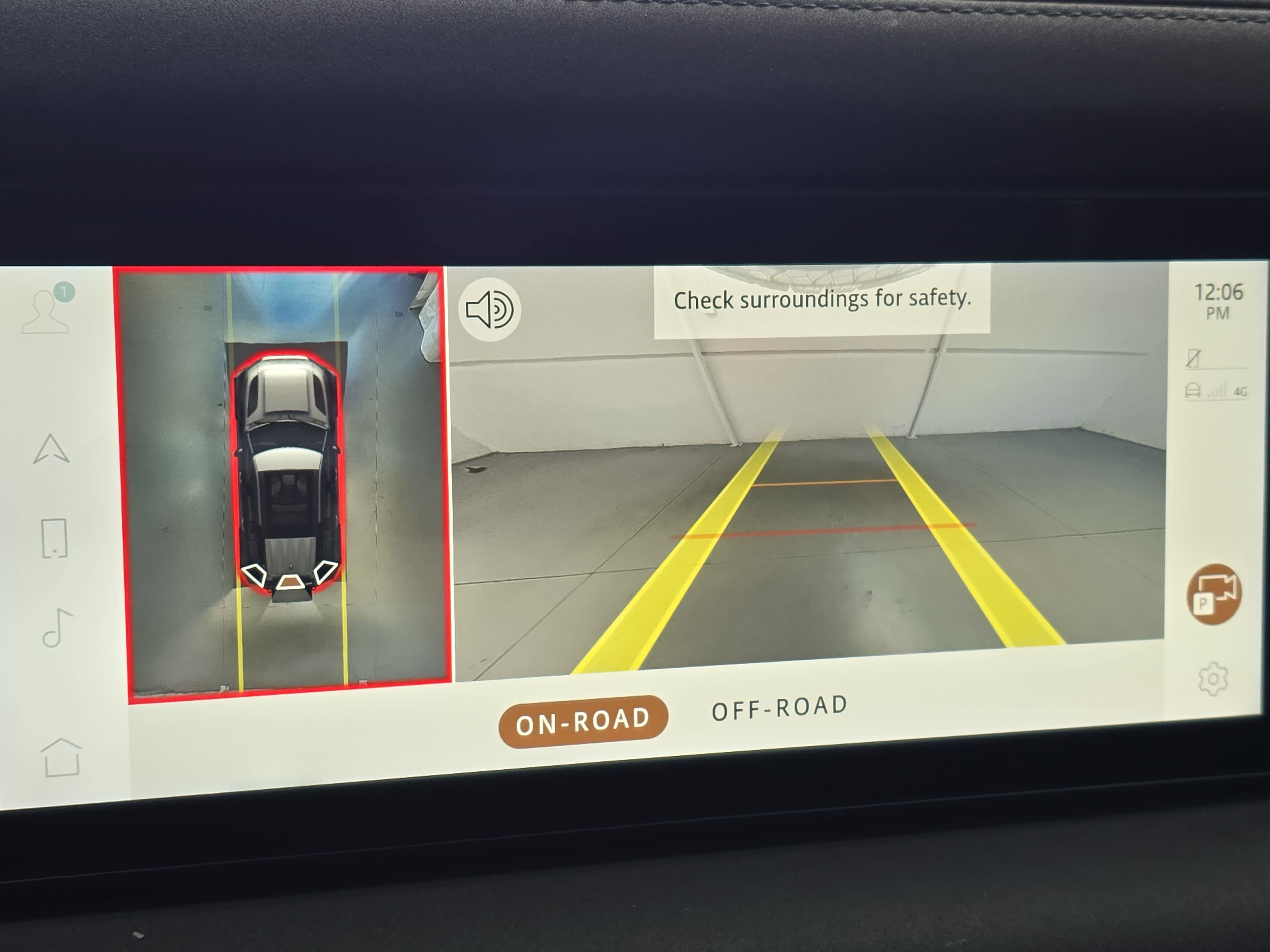 2023 Land Rover Defender X-Dynamic SE