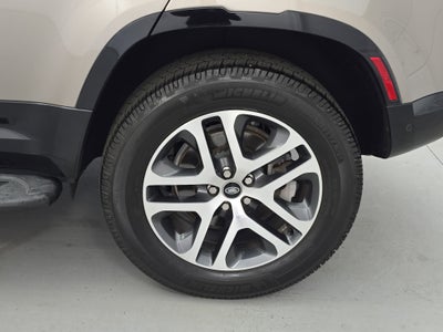 2023 Land Rover Defender X-Dynamic SE