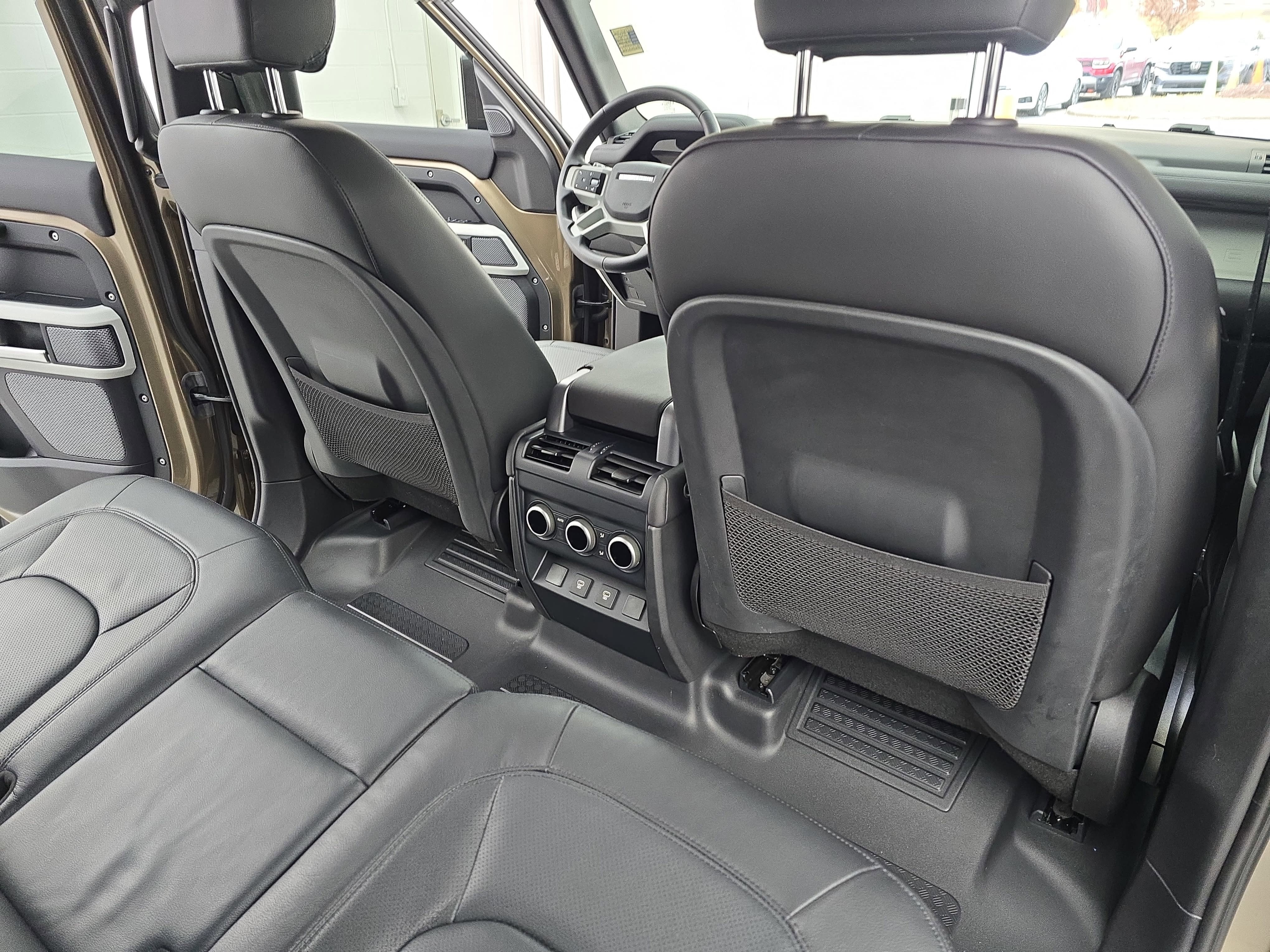 2024 Land Rover Defender S