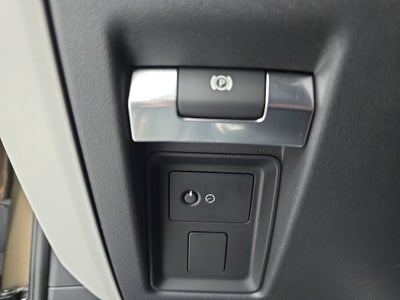 2024 Land Rover Defender S