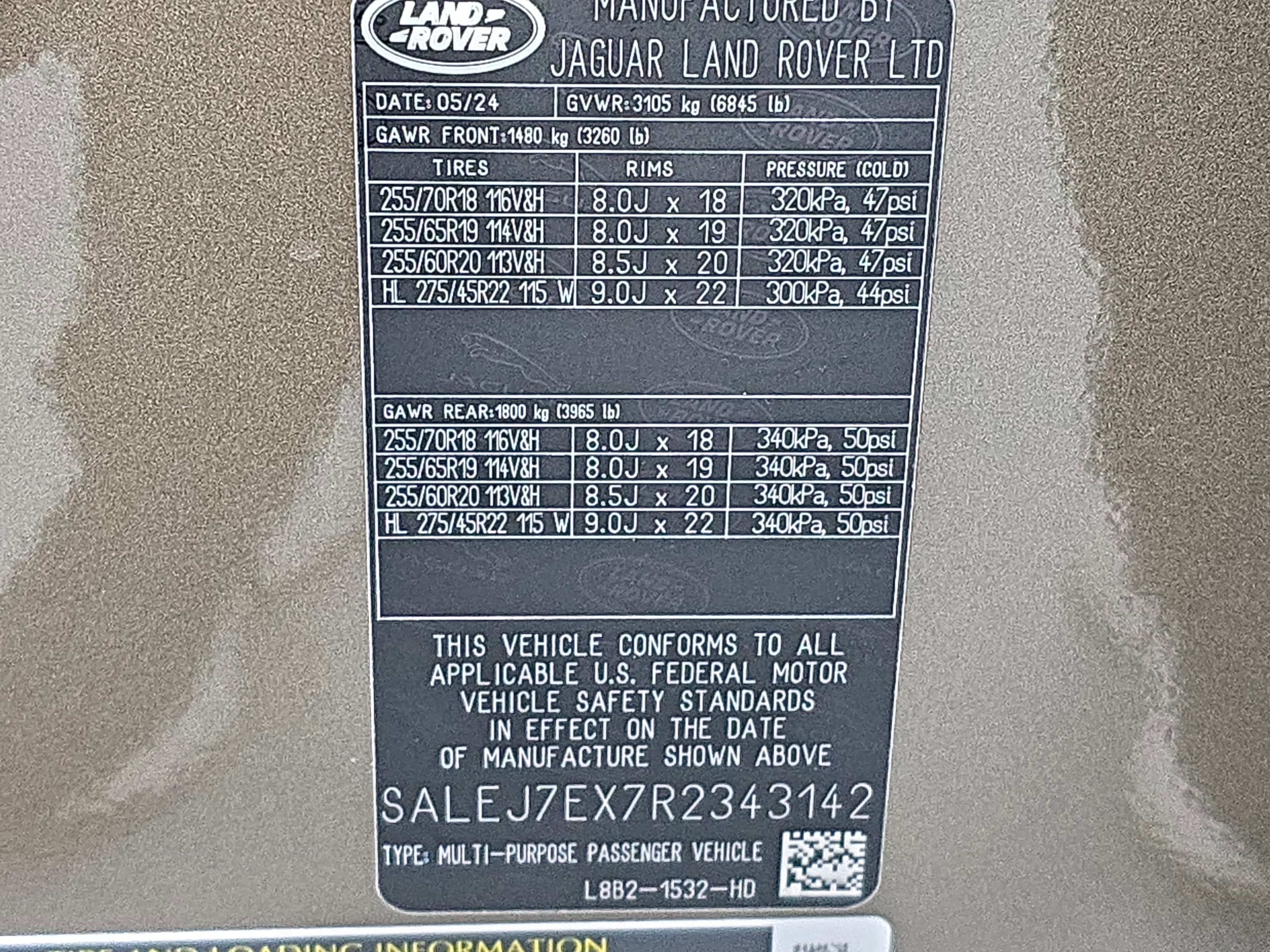 2024 Land Rover Defender S