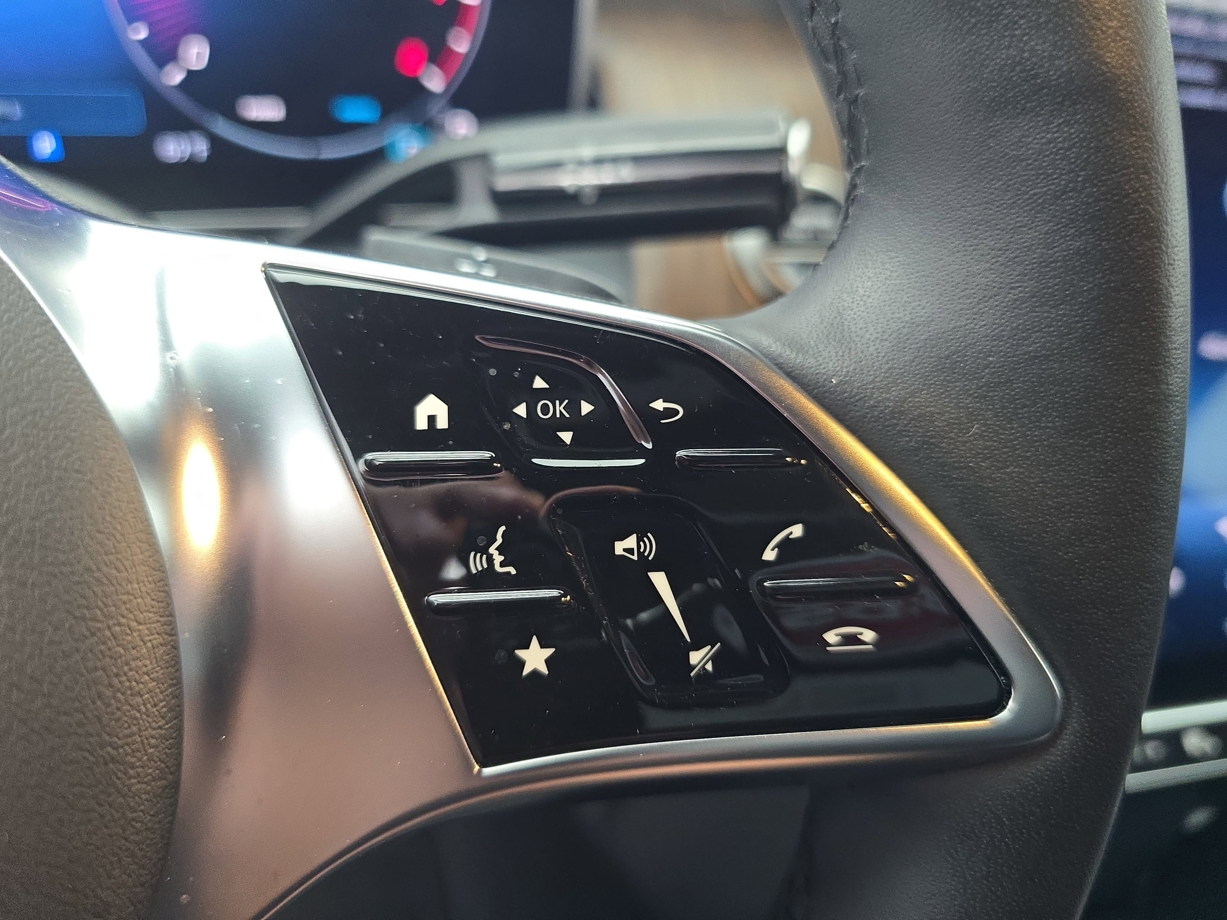 2025 Mercedes-Benz GLC GLC 300