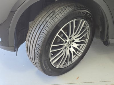 2025 Mercedes-Benz GLC GLC 300