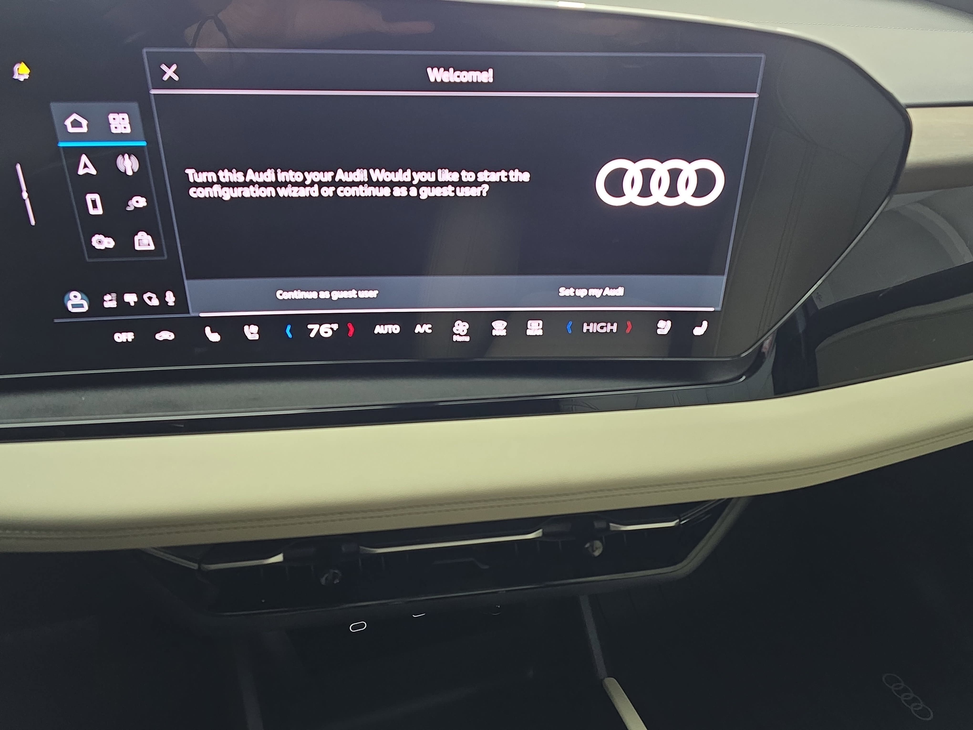 2025 Audi Q6 e-tron Premium Plus