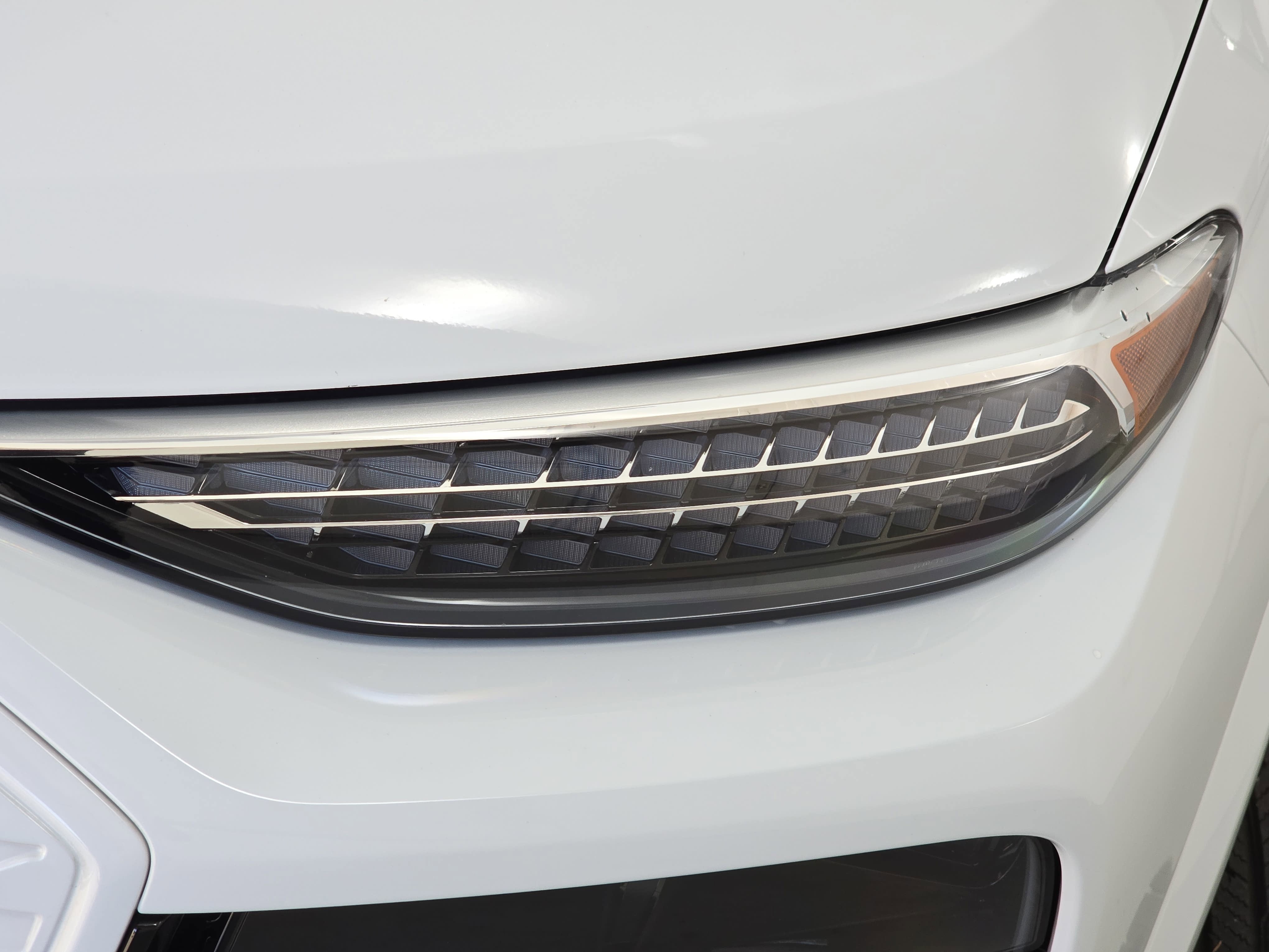 2025 Audi Q6 e-tron Premium Plus