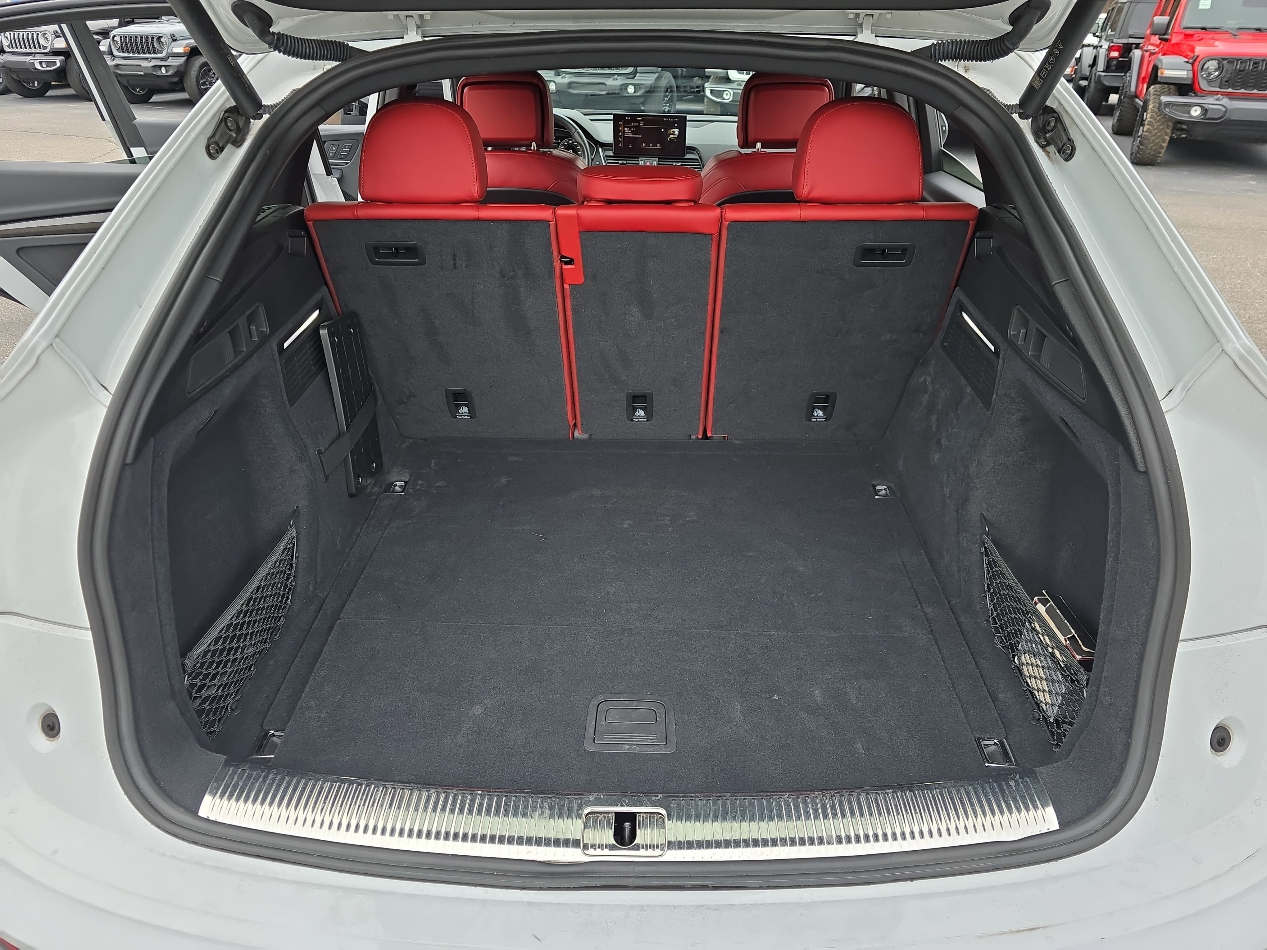 2023 Audi SQ5 Sportback Premium Plus