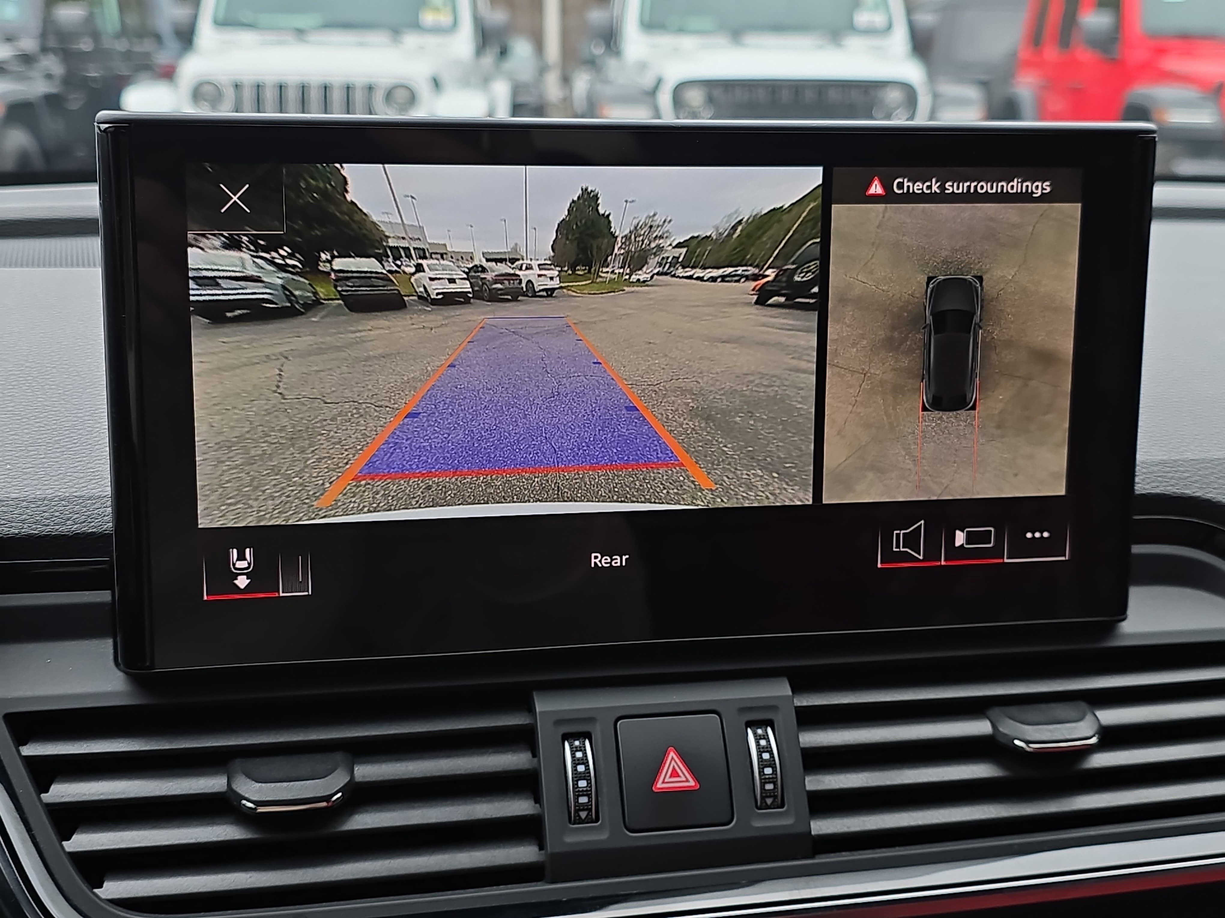 2023 Audi SQ5 Sportback Premium Plus