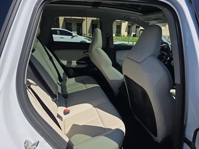 2025 Audi Q6 e-tron Premium Plus