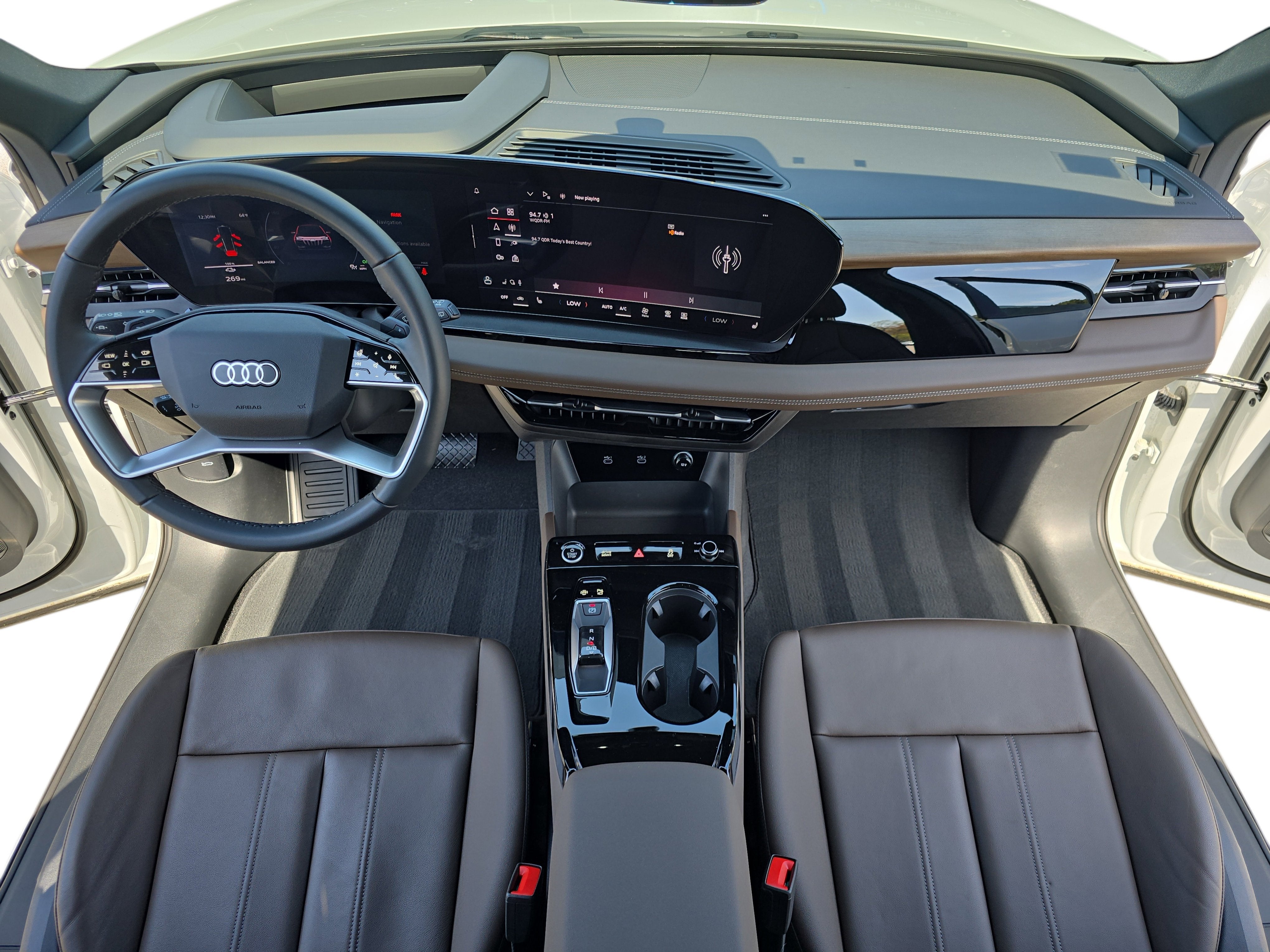 2025 Audi Q6 e-tron Premium Plus