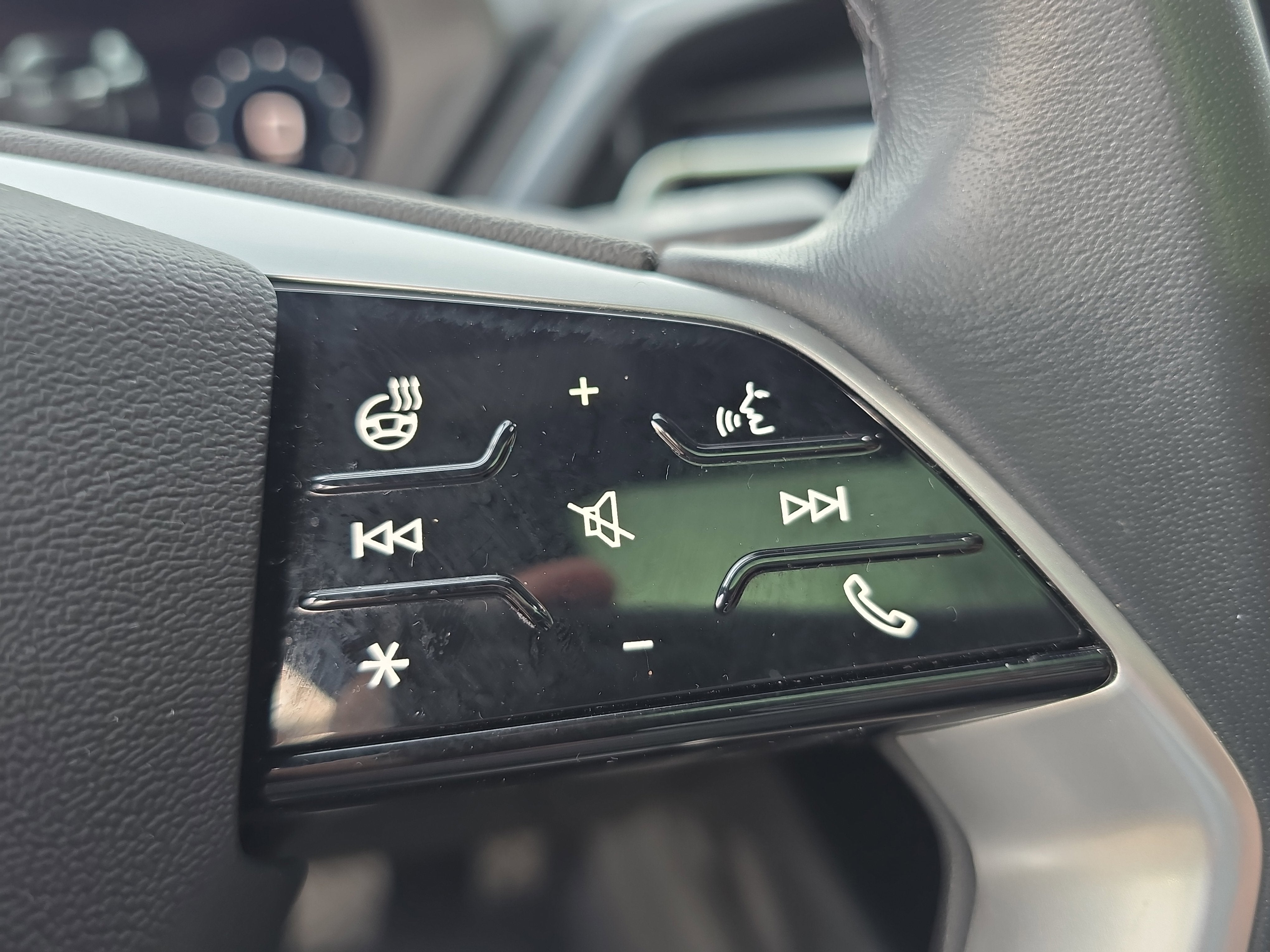 2023 Audi Q4 e-tron Sportback Prestige