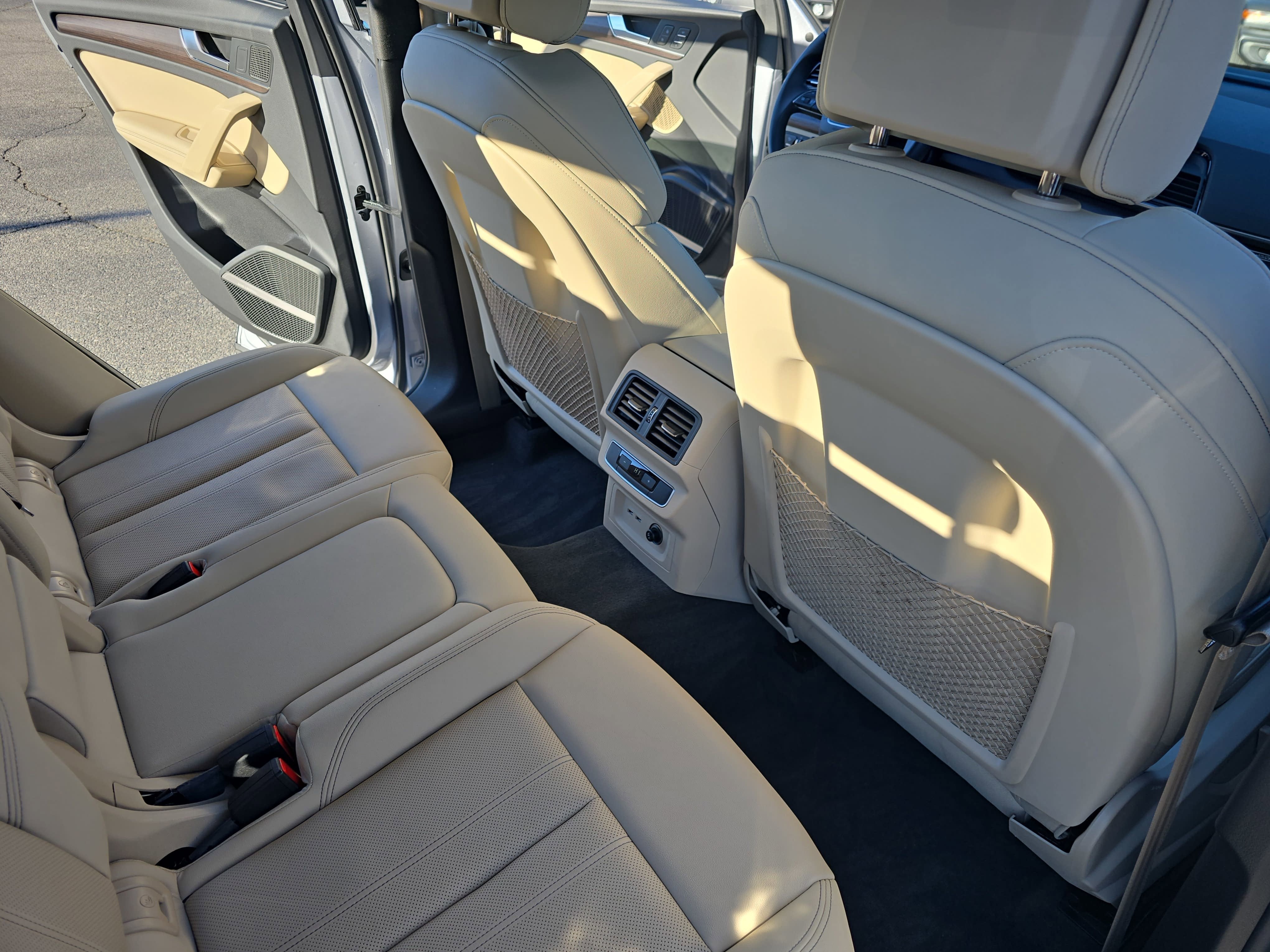 2023 Audi Q5 Sportback S line Premium Plus