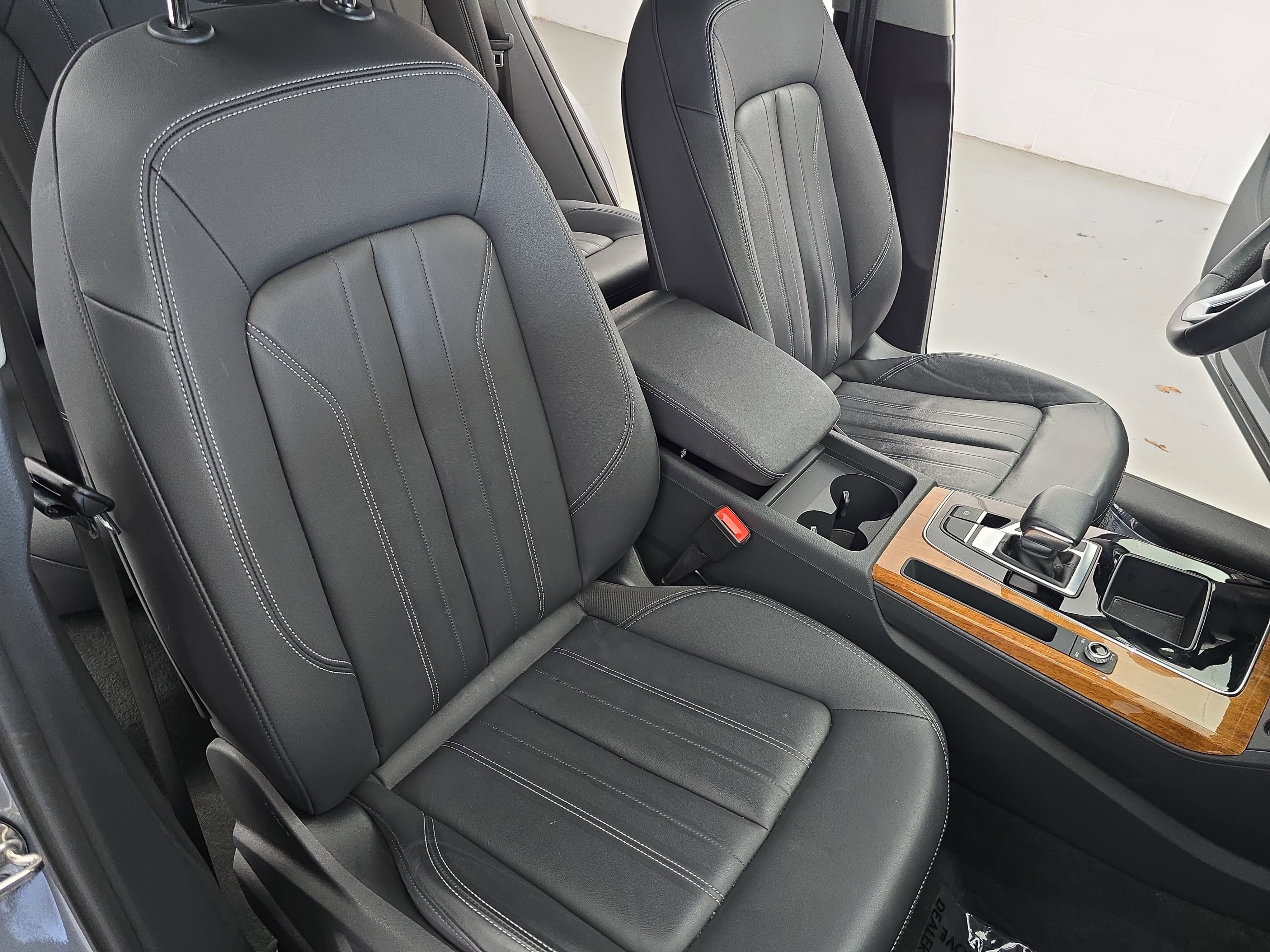 2023 Audi Q5 Premium