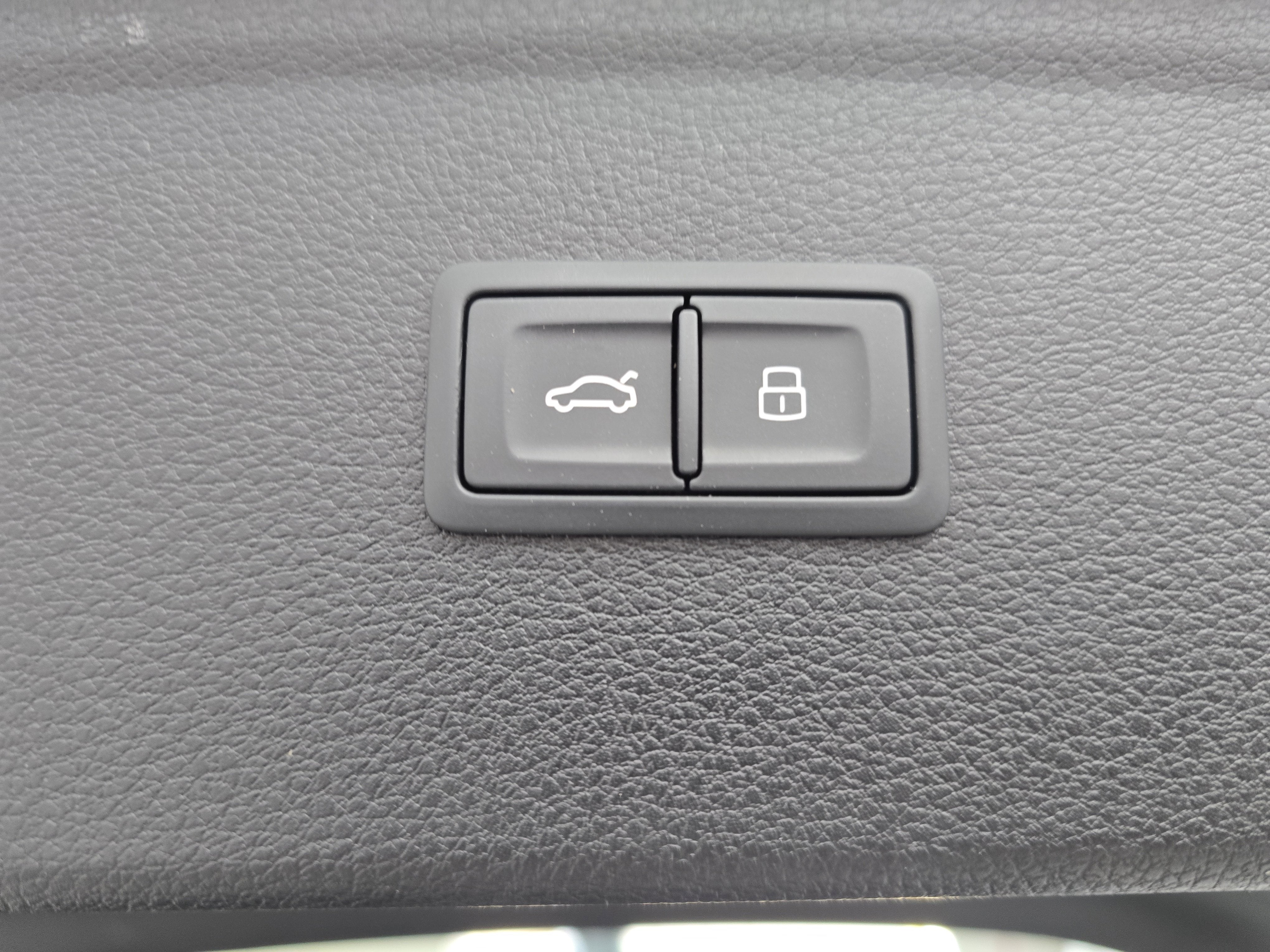 2023 Audi Q5 Premium