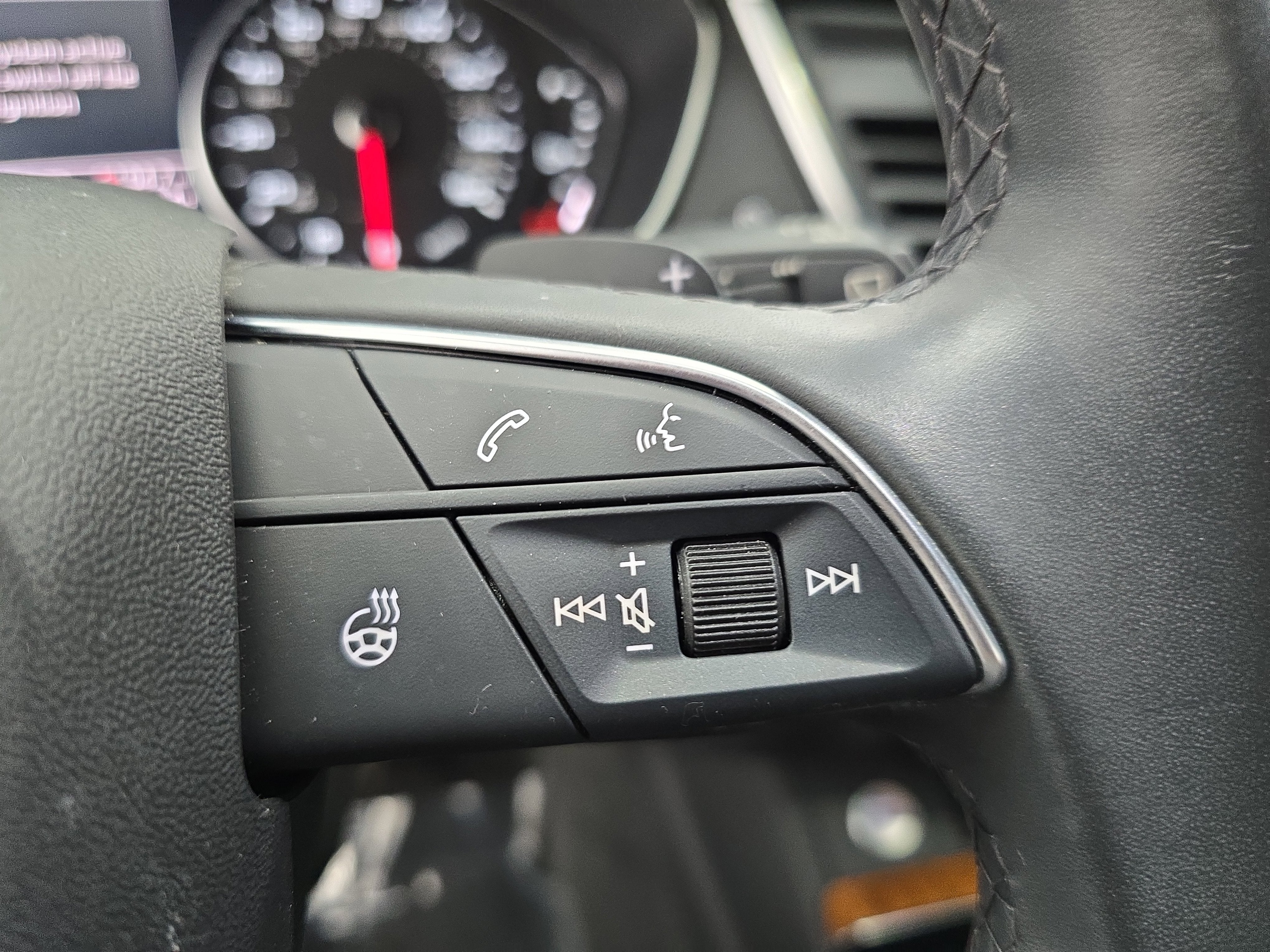 2023 Audi Q5 Premium