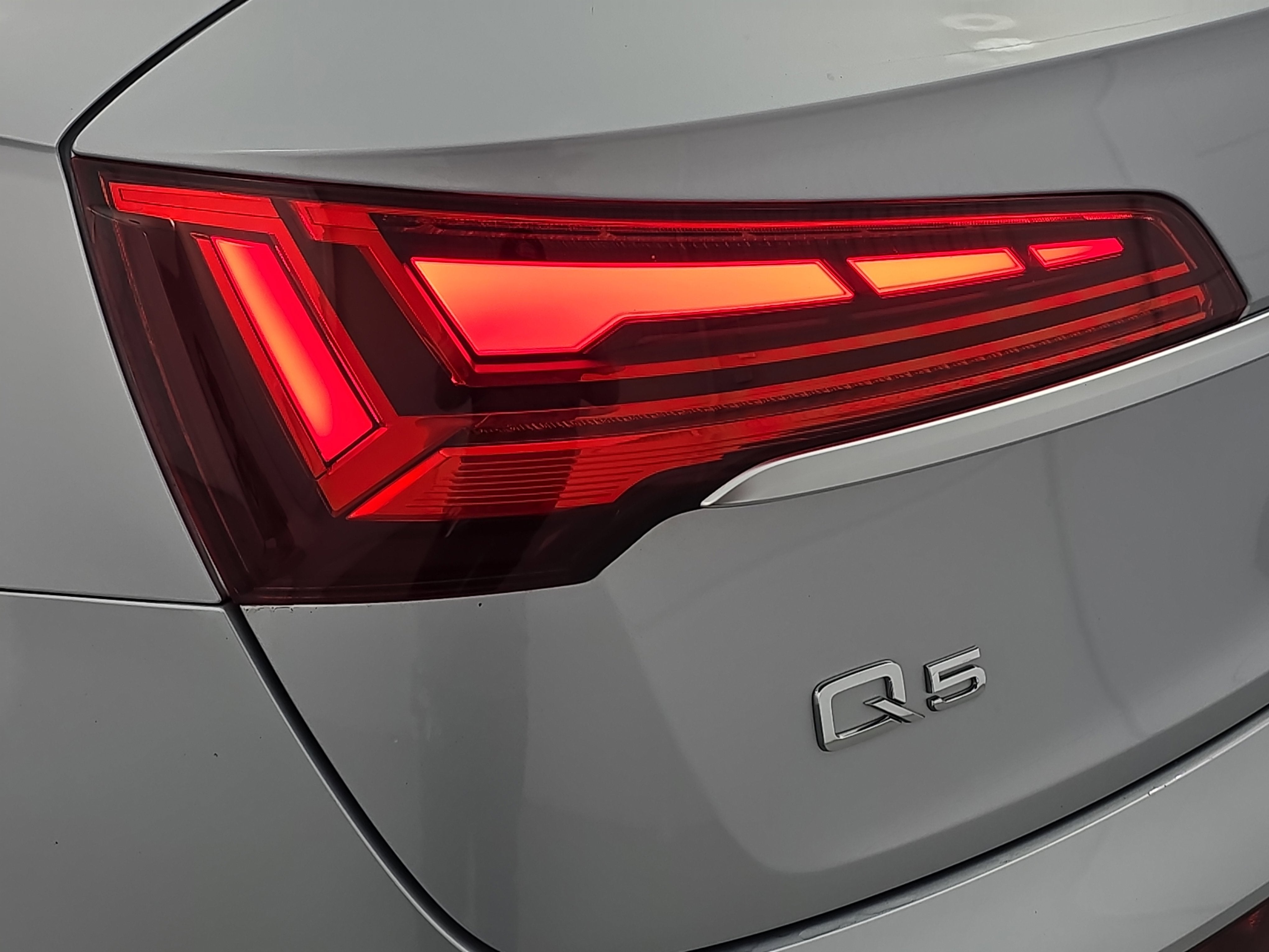 2023 Audi Q5 Premium