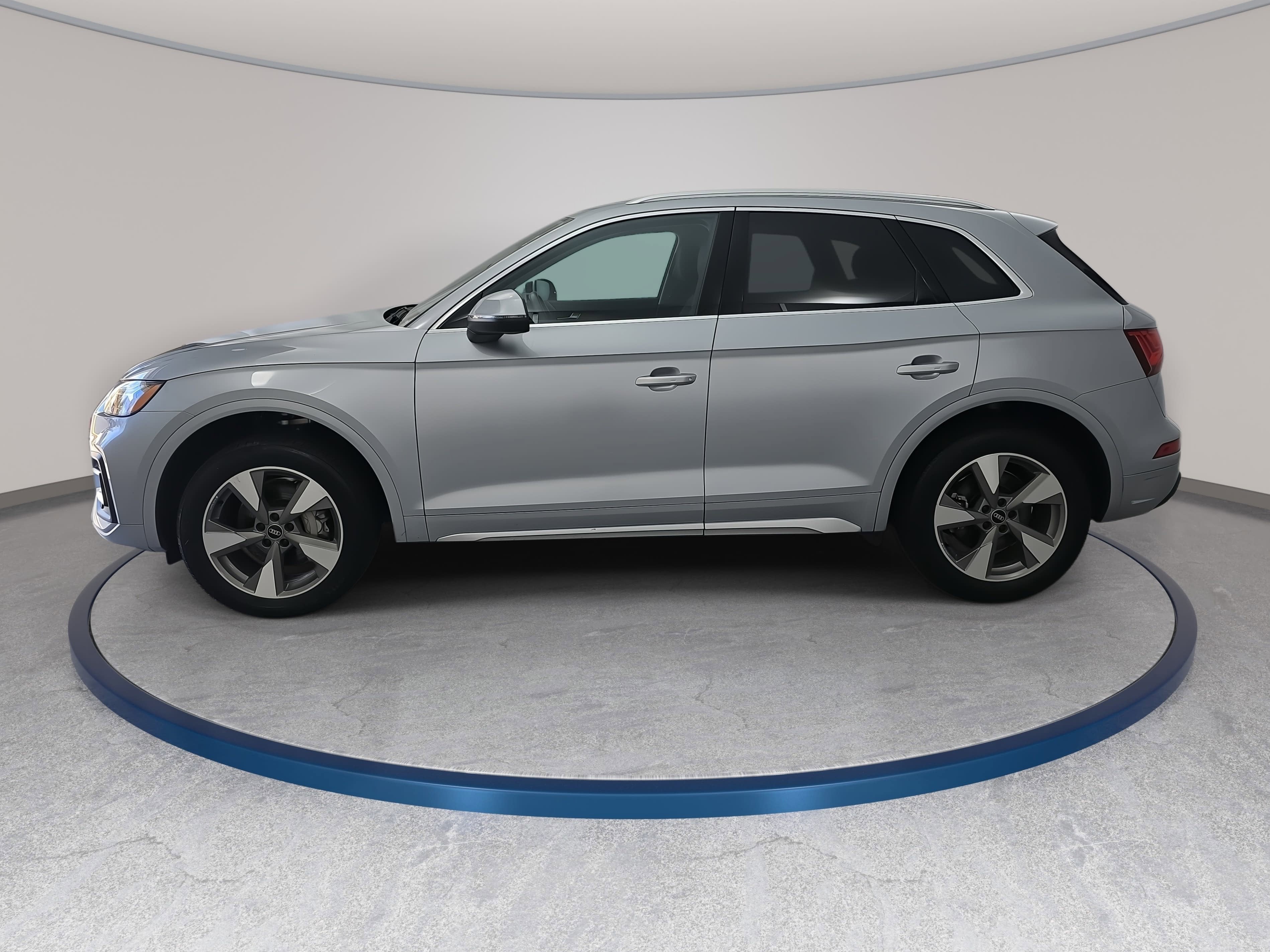 2023 Audi Q5 Premium
