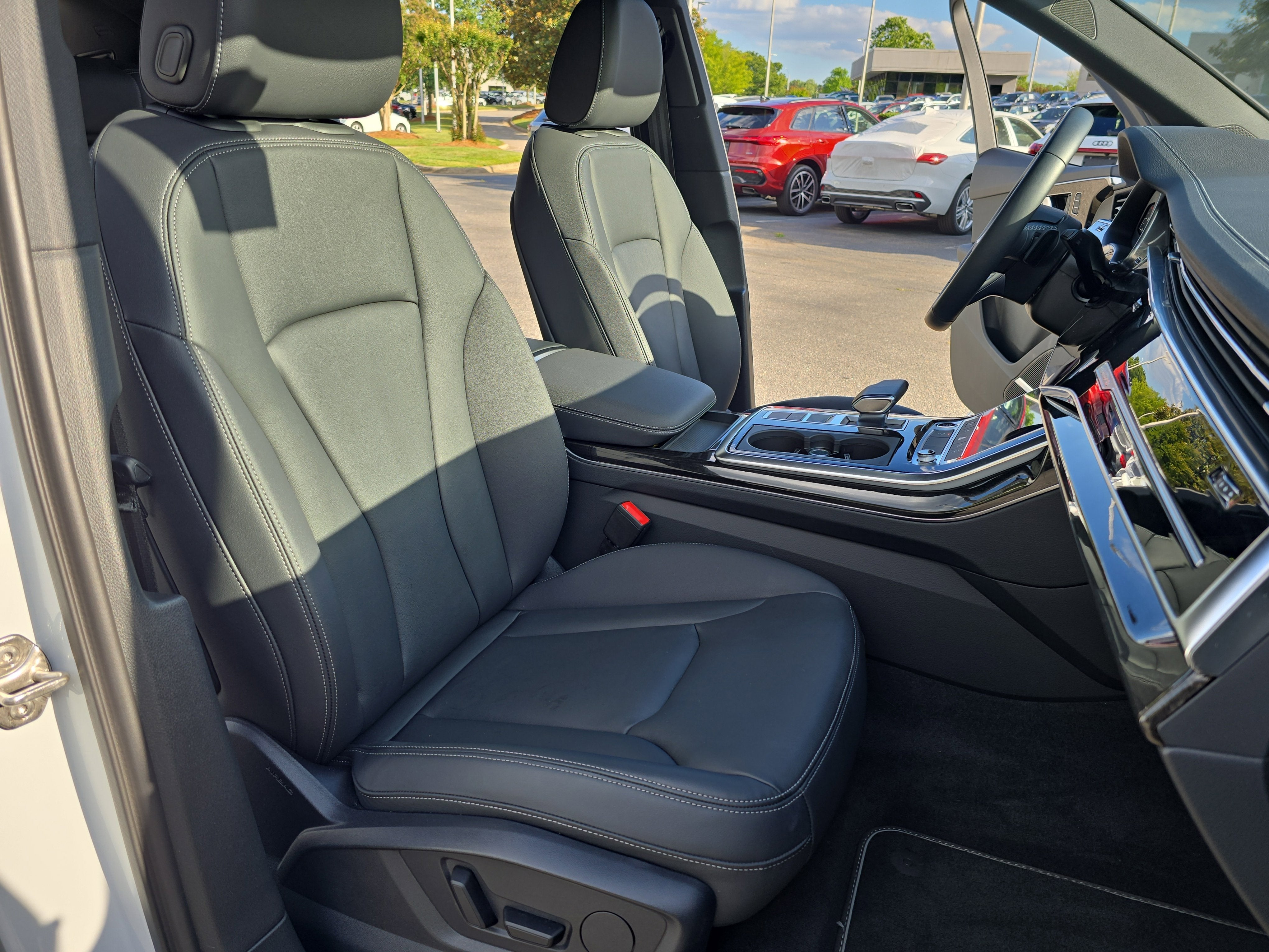2025 Audi Q7 Premium