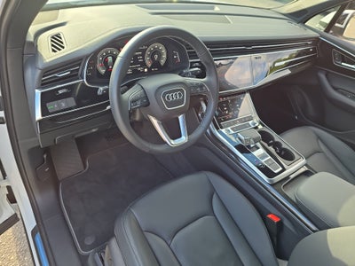 2025 Audi Q7 Premium