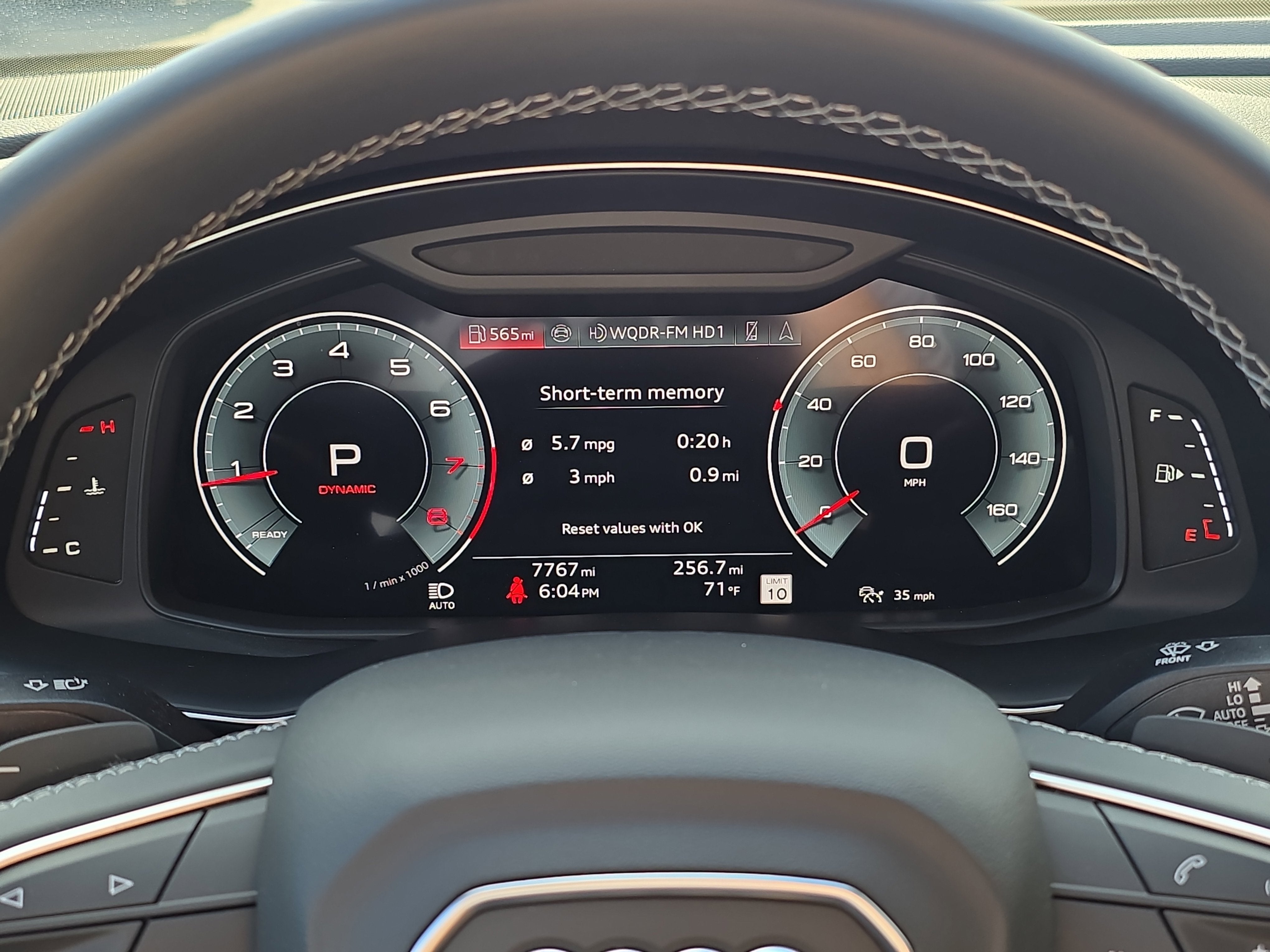 2025 Audi Q7 Premium
