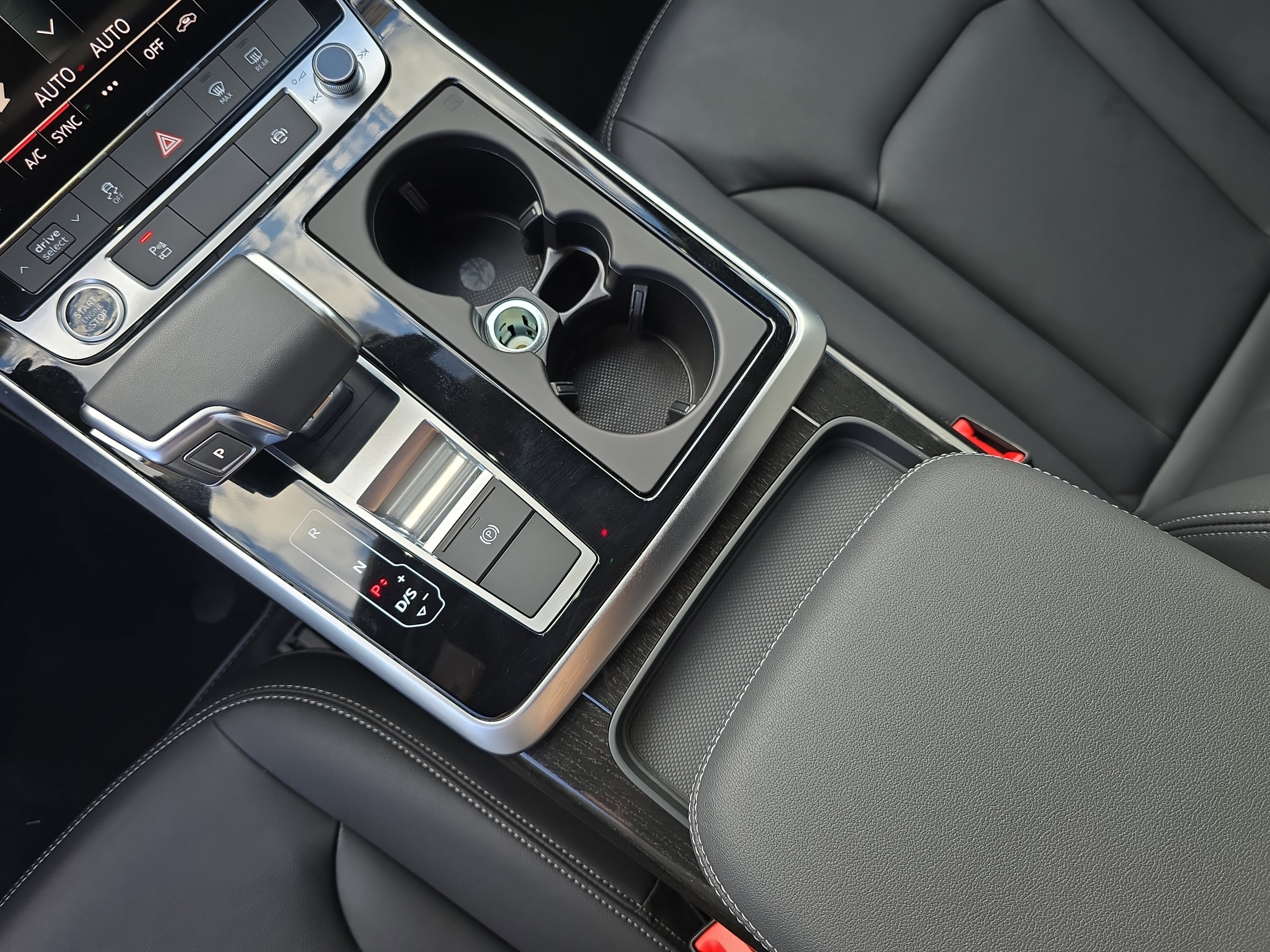 2025 Audi Q7 Premium