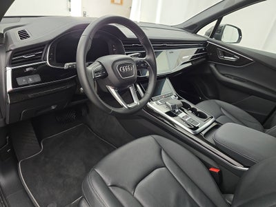 2025 Audi Q7 Premium