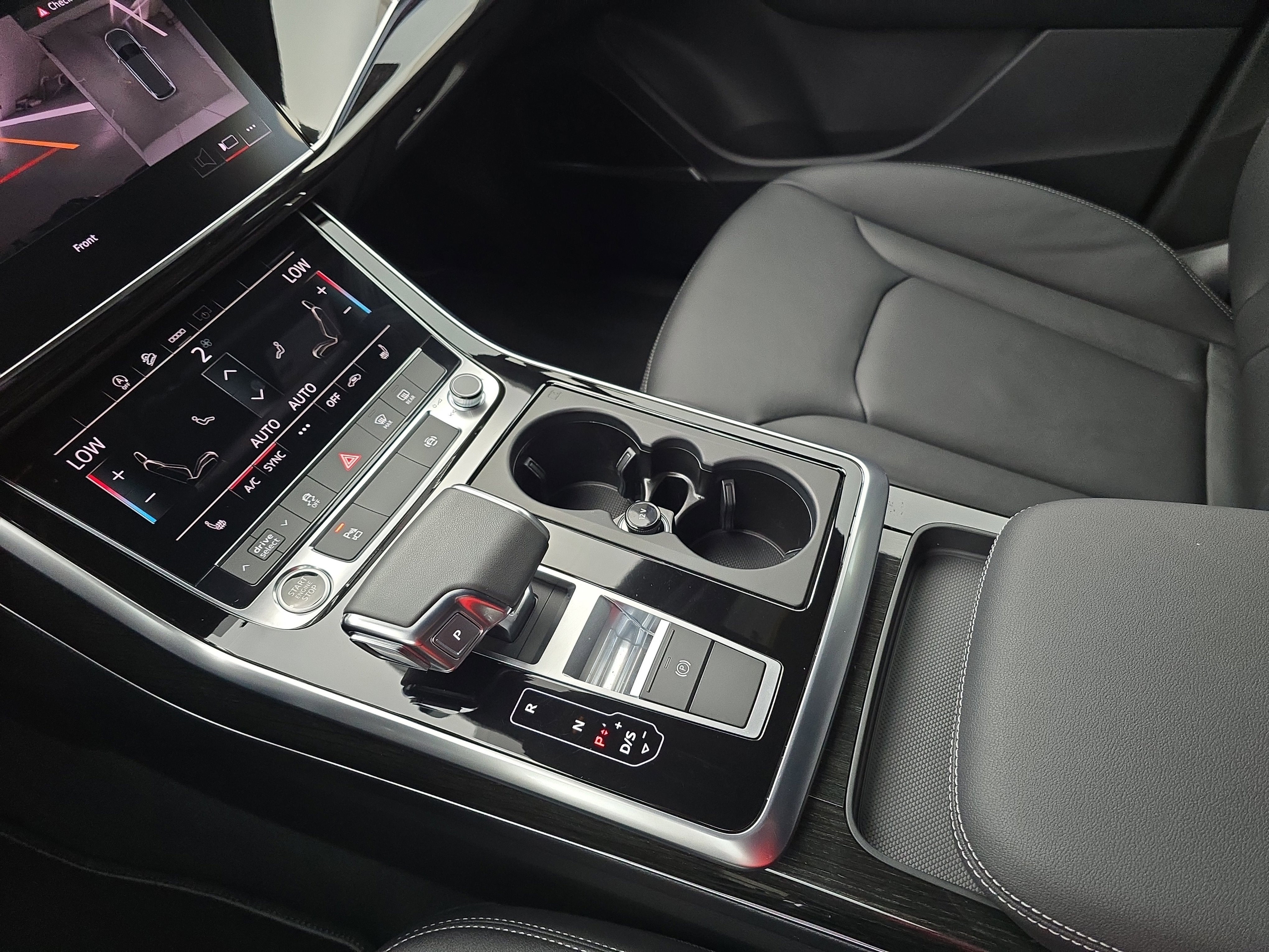 2025 Audi Q7 Premium