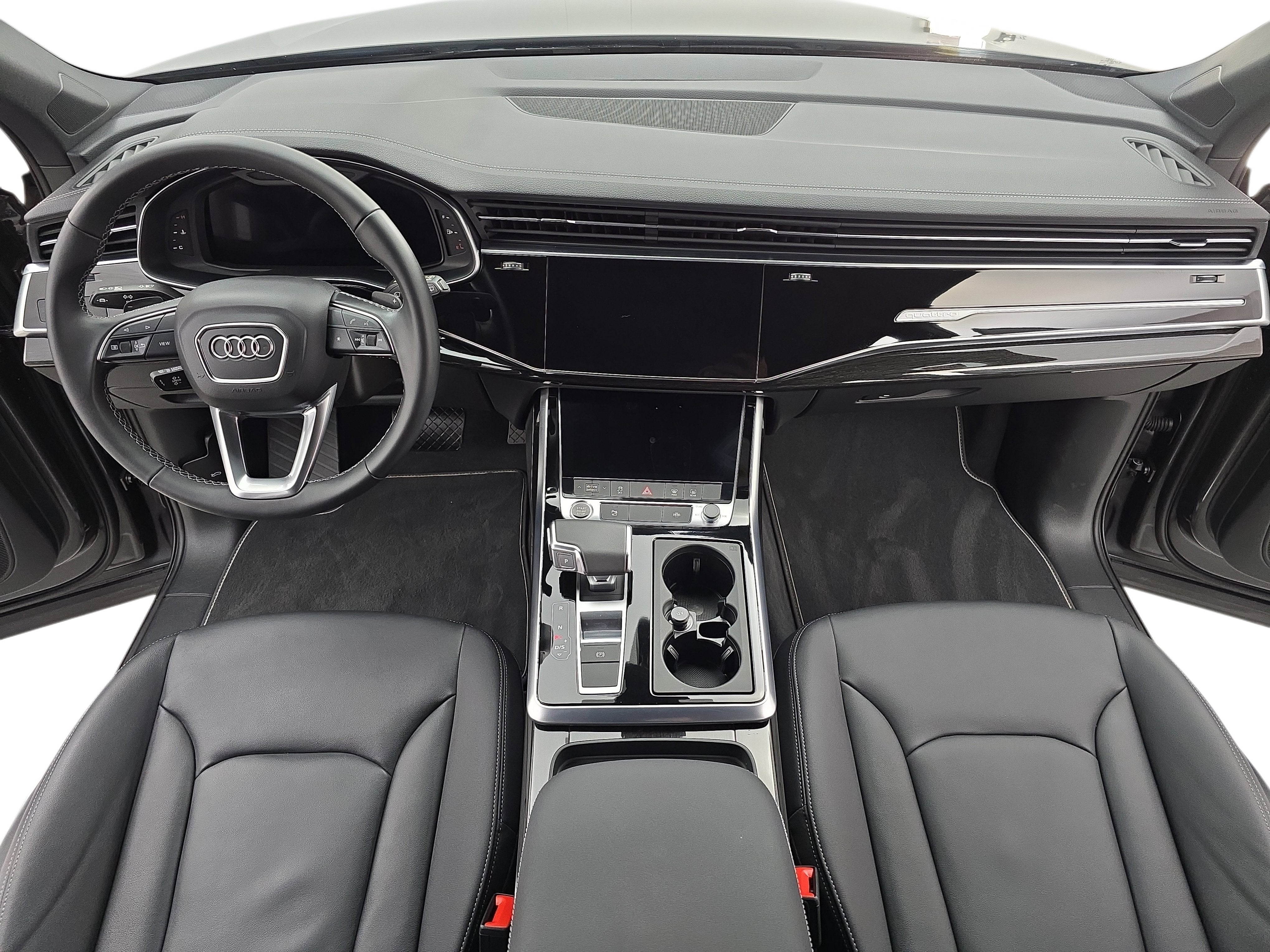 2025 Audi Q7 Premium