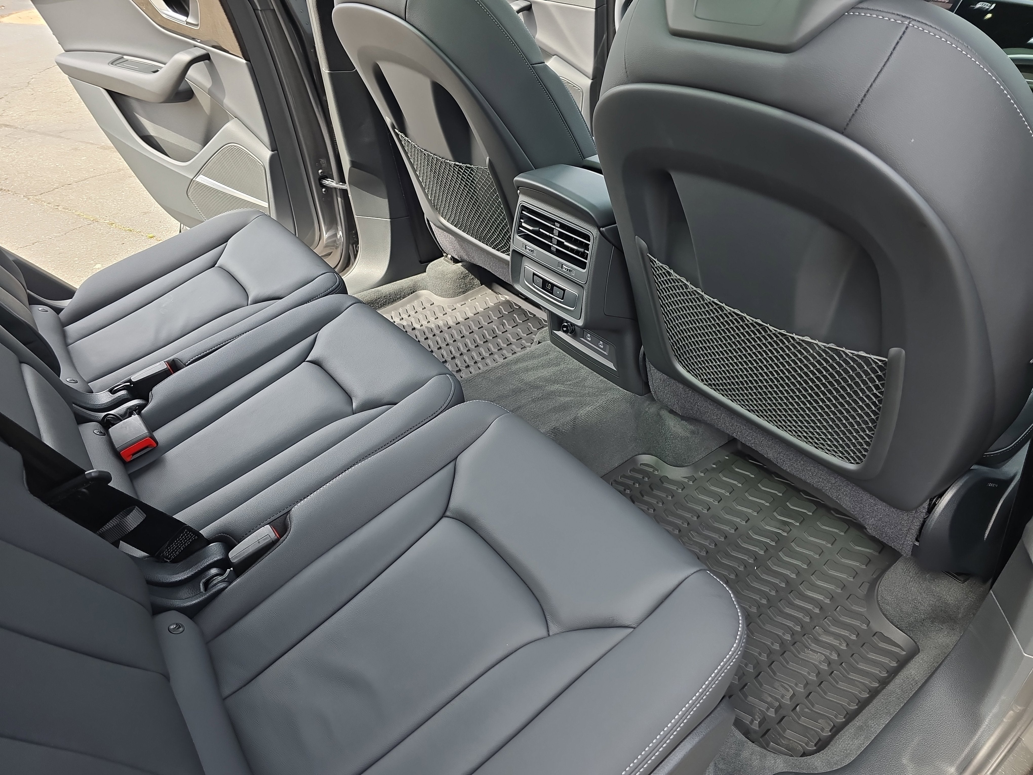 2025 Audi Q7 Premium