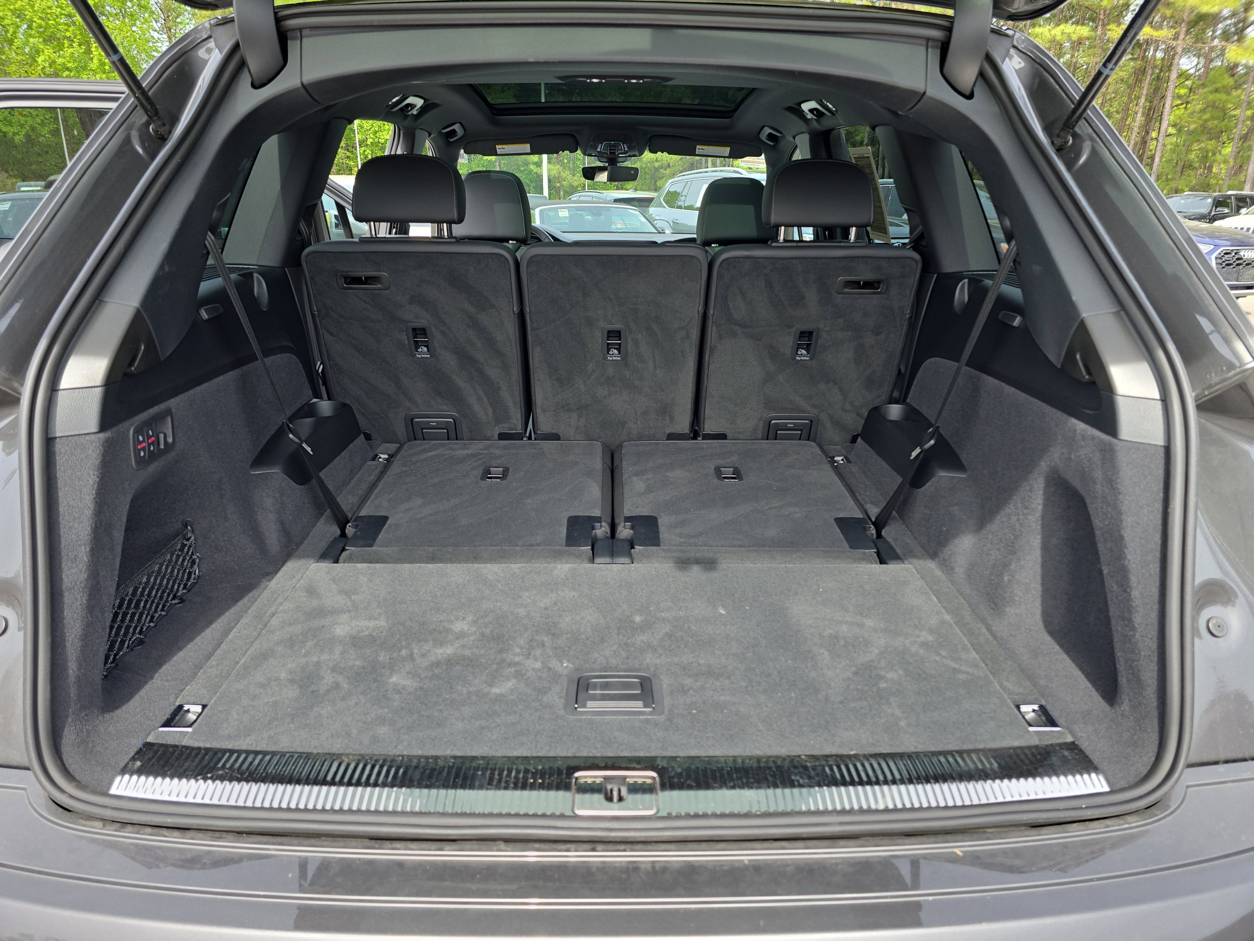 2025 Audi Q7 Premium