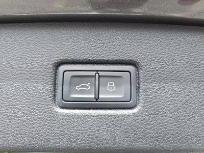 2025 Audi Q7 Premium