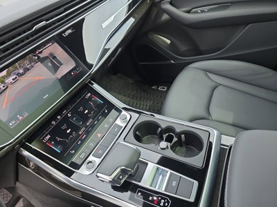 2025 Audi Q7 Premium