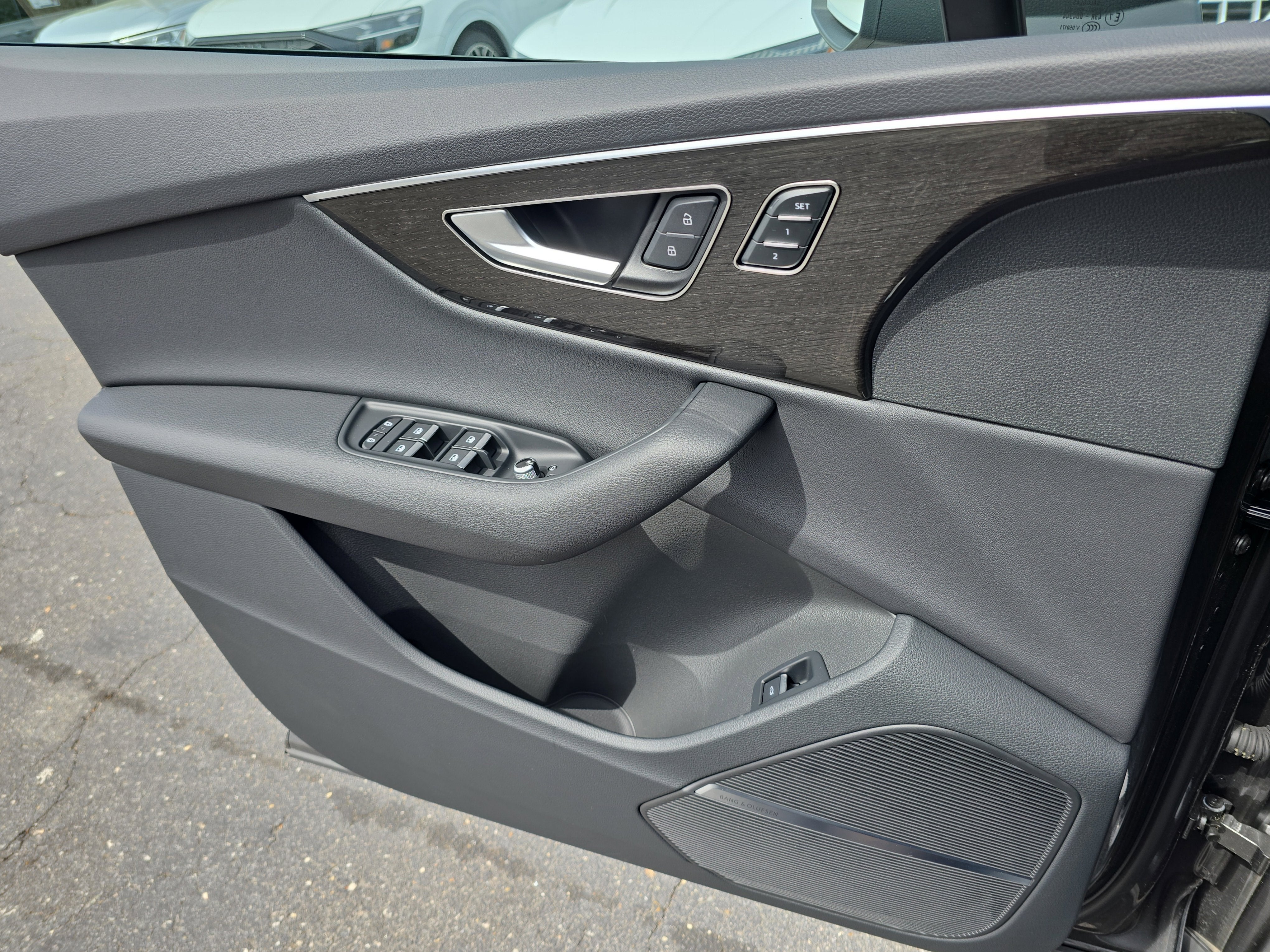 2025 Audi Q7 Premium