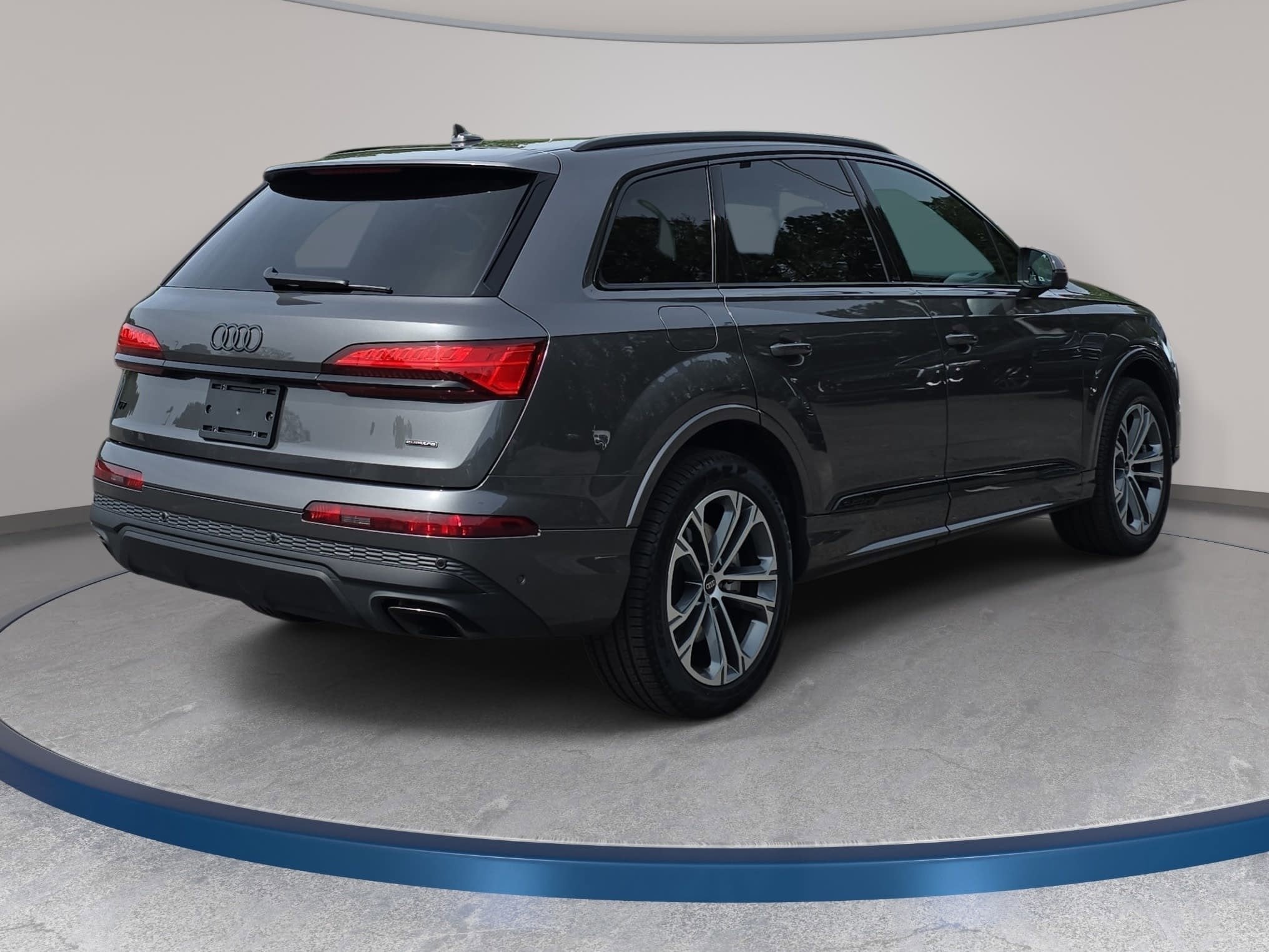 2025 Audi Q7 Premium