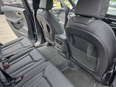 2025 Audi Q7 Premium