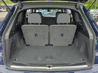 2025 Audi Q7 Premium
