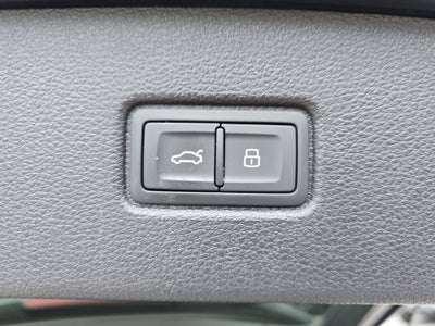 2025 Audi Q7 Premium