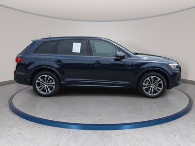2025 Audi Q7 Premium