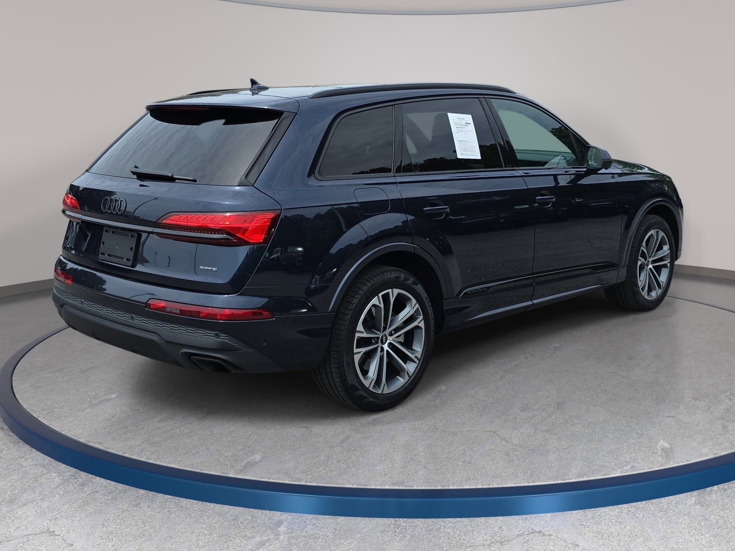 2025 Audi Q7 Premium