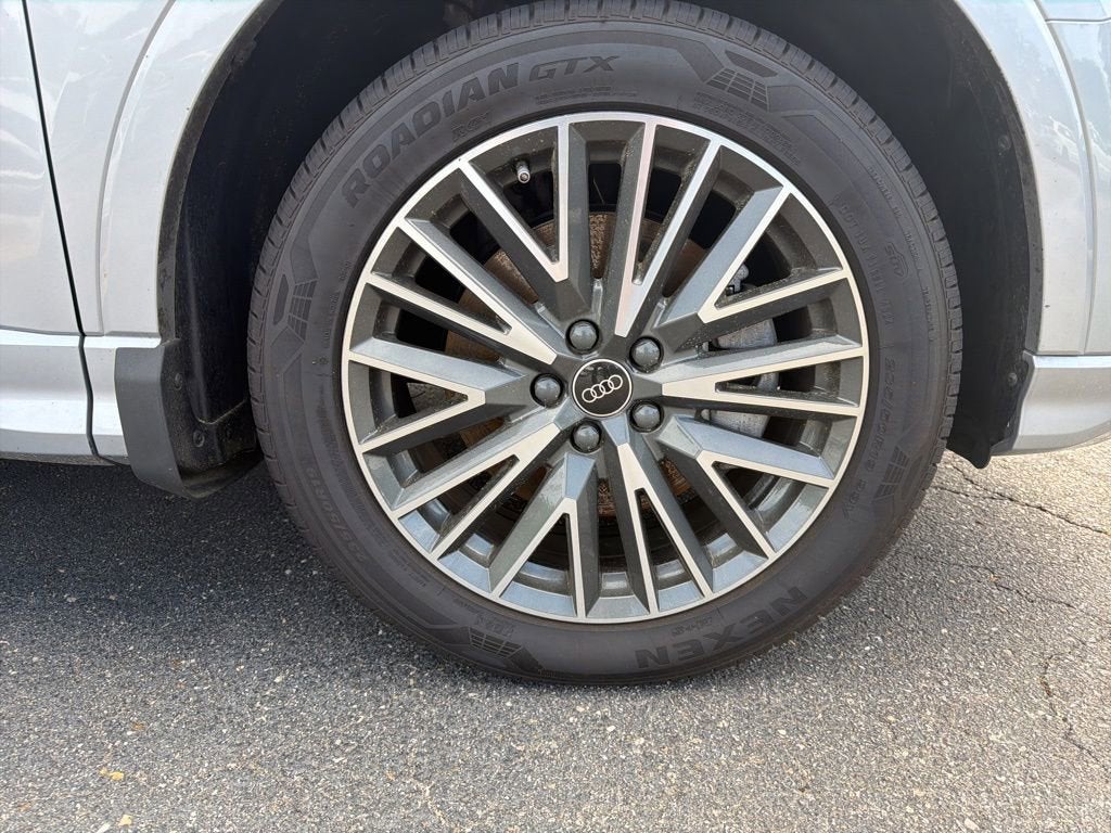 2023 Audi Q3 Premium