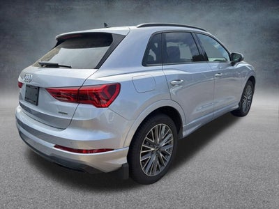 2023 Audi Q3 Premium