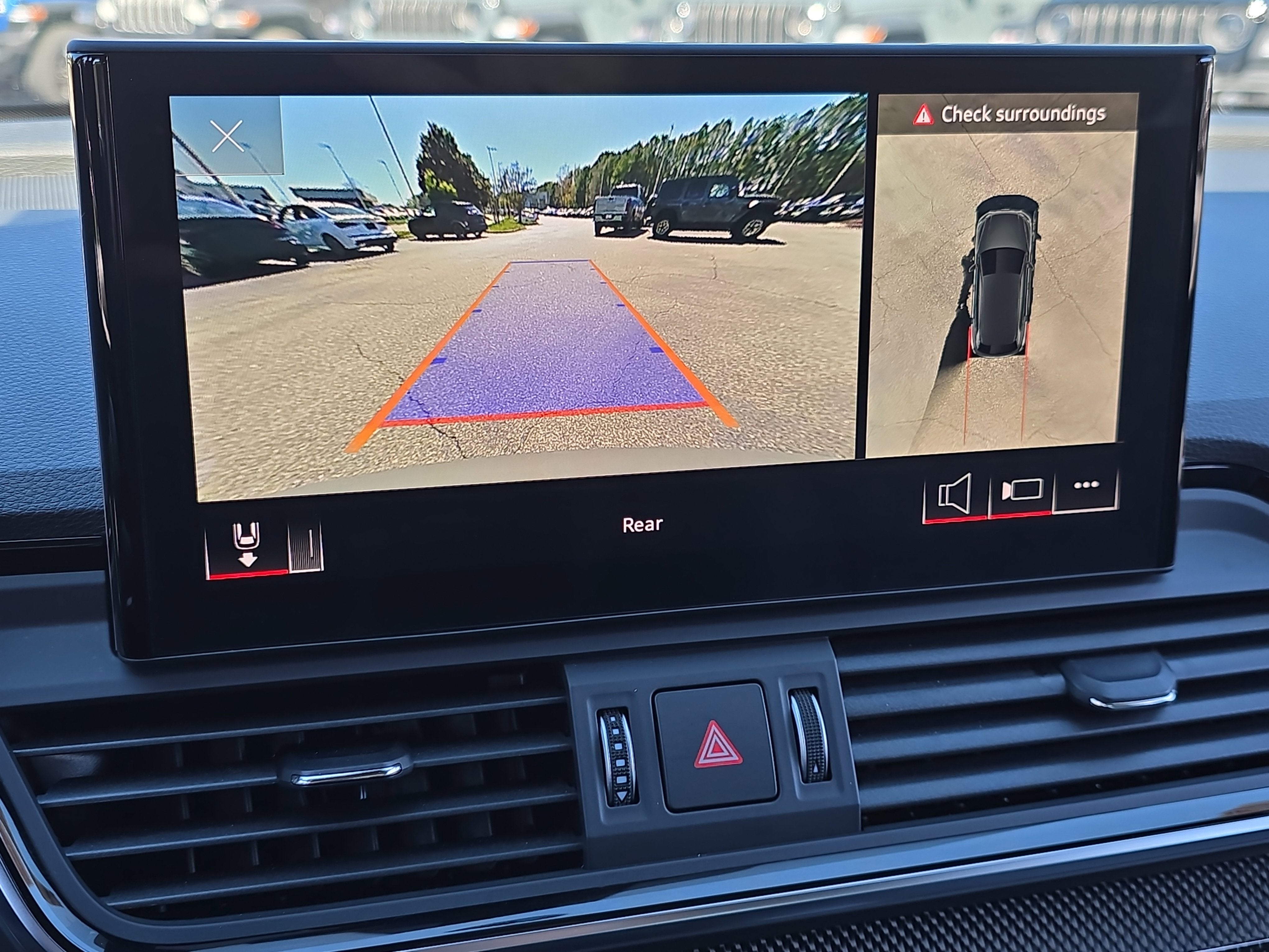 2023 Audi SQ5 Premium Plus