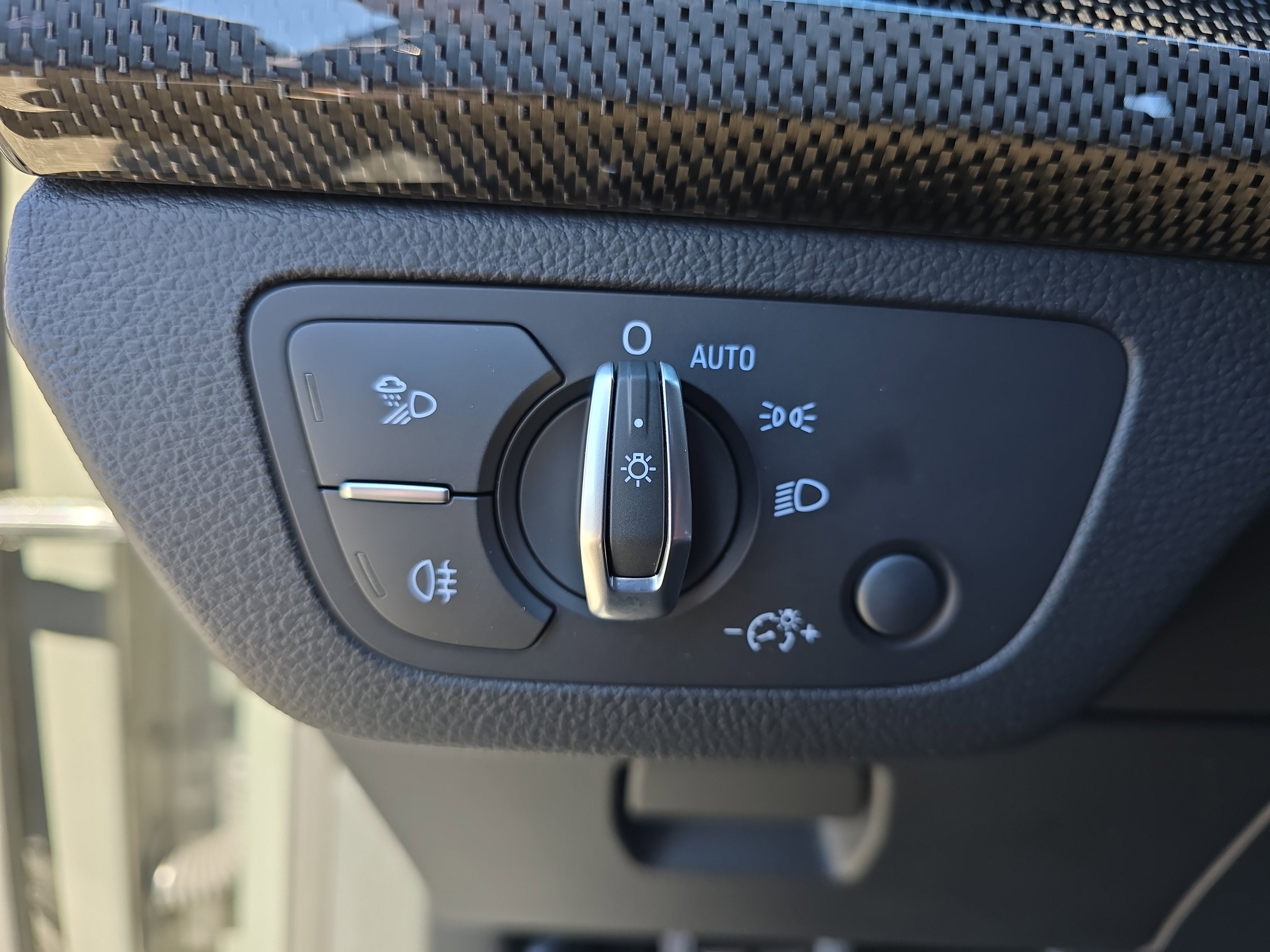 2023 Audi SQ5 Premium Plus